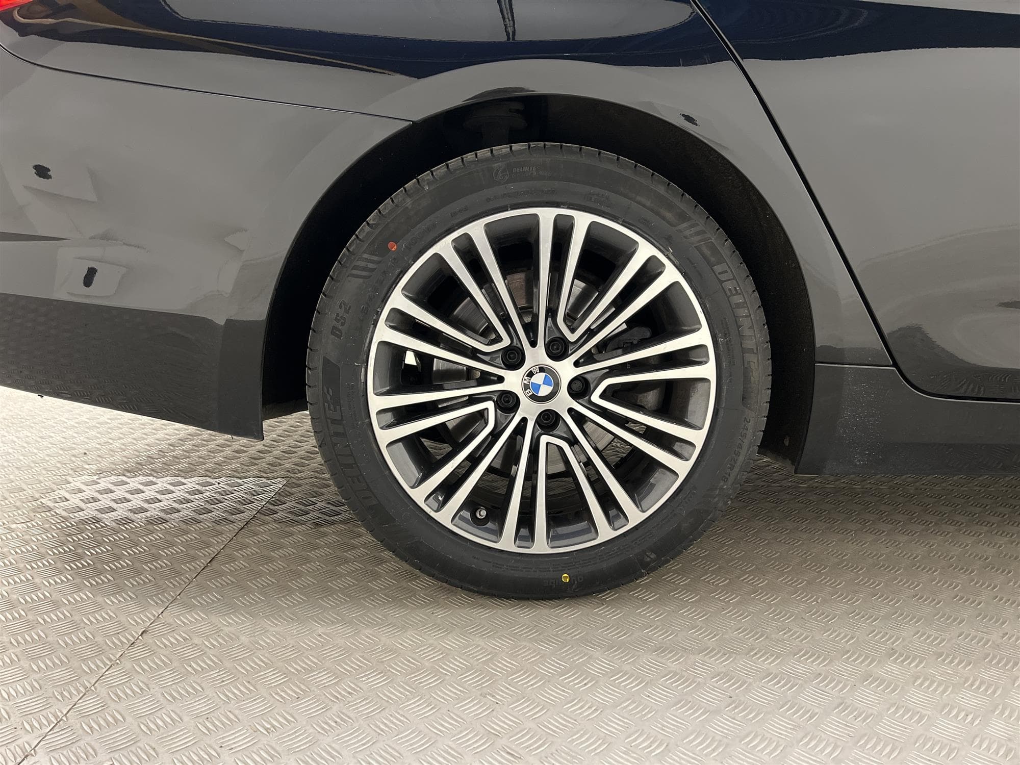 BMW 530i 252hk xDrive Sport line Navi Backkamera
