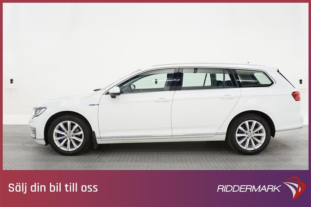 Volkswagen Passat GTE 218hk