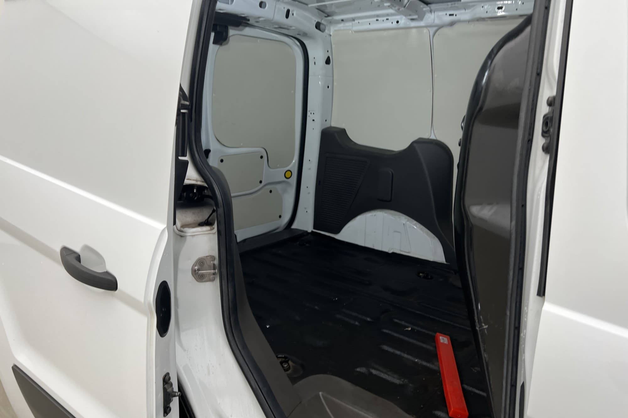 Ford Transit Connect 220 Värmare 3-Sits B-Kamera Drag Moms