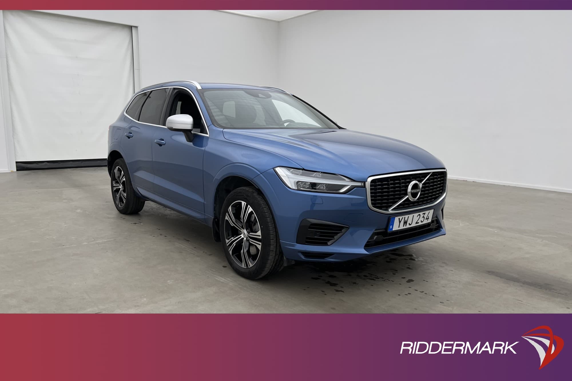 Volvo XC60 Recharge T8 AWD  R-Design VOC Värmare Pano Drag