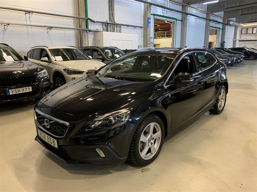 Volvo V40 Cross Country D4 Ocean Race B-kamera VOC 0,43l/milexteriör