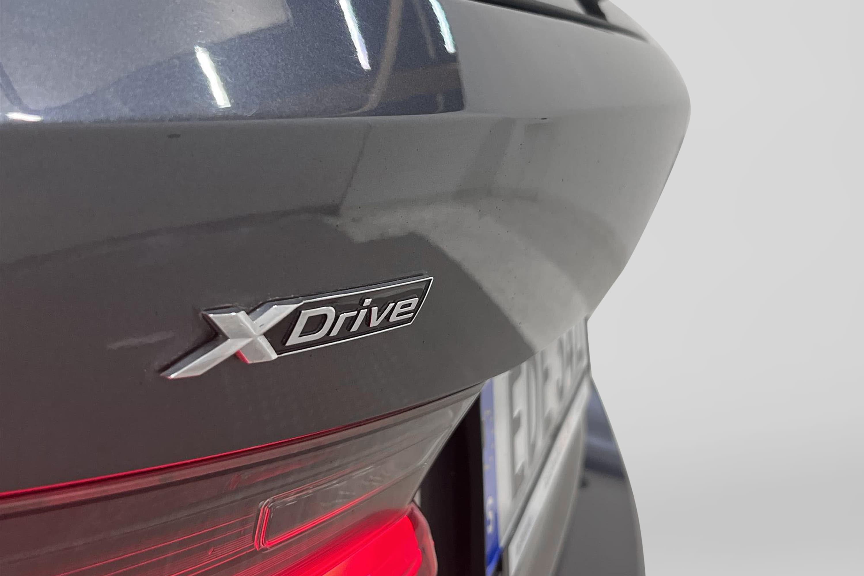 BMW 330i xDrive 258hk M Sport Drag Skinn BKam Navi 0,54L/mil