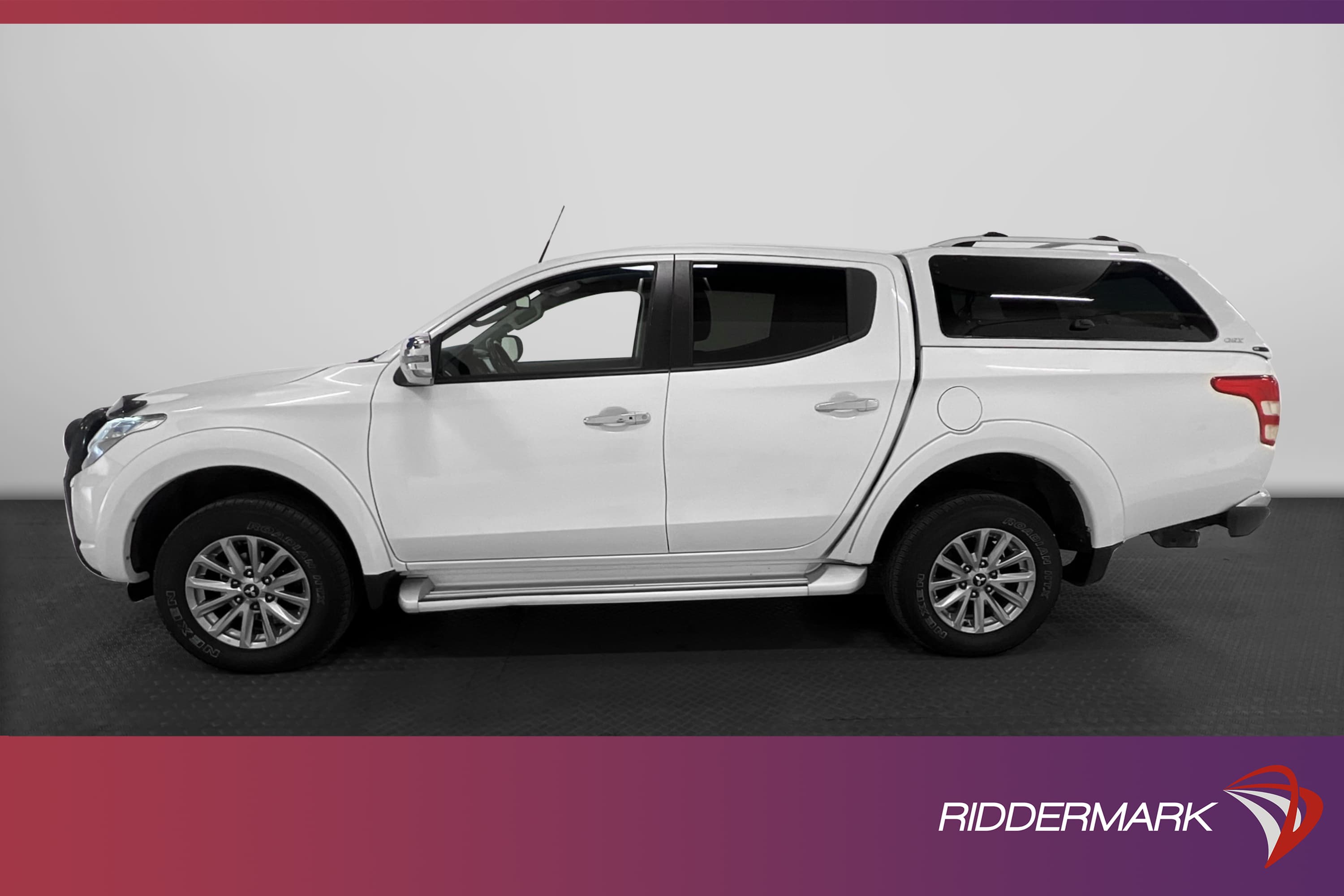 Mitsubishi L200 2.4 4WD 181hk Drag Skinn Släde 1-Ägare Moms