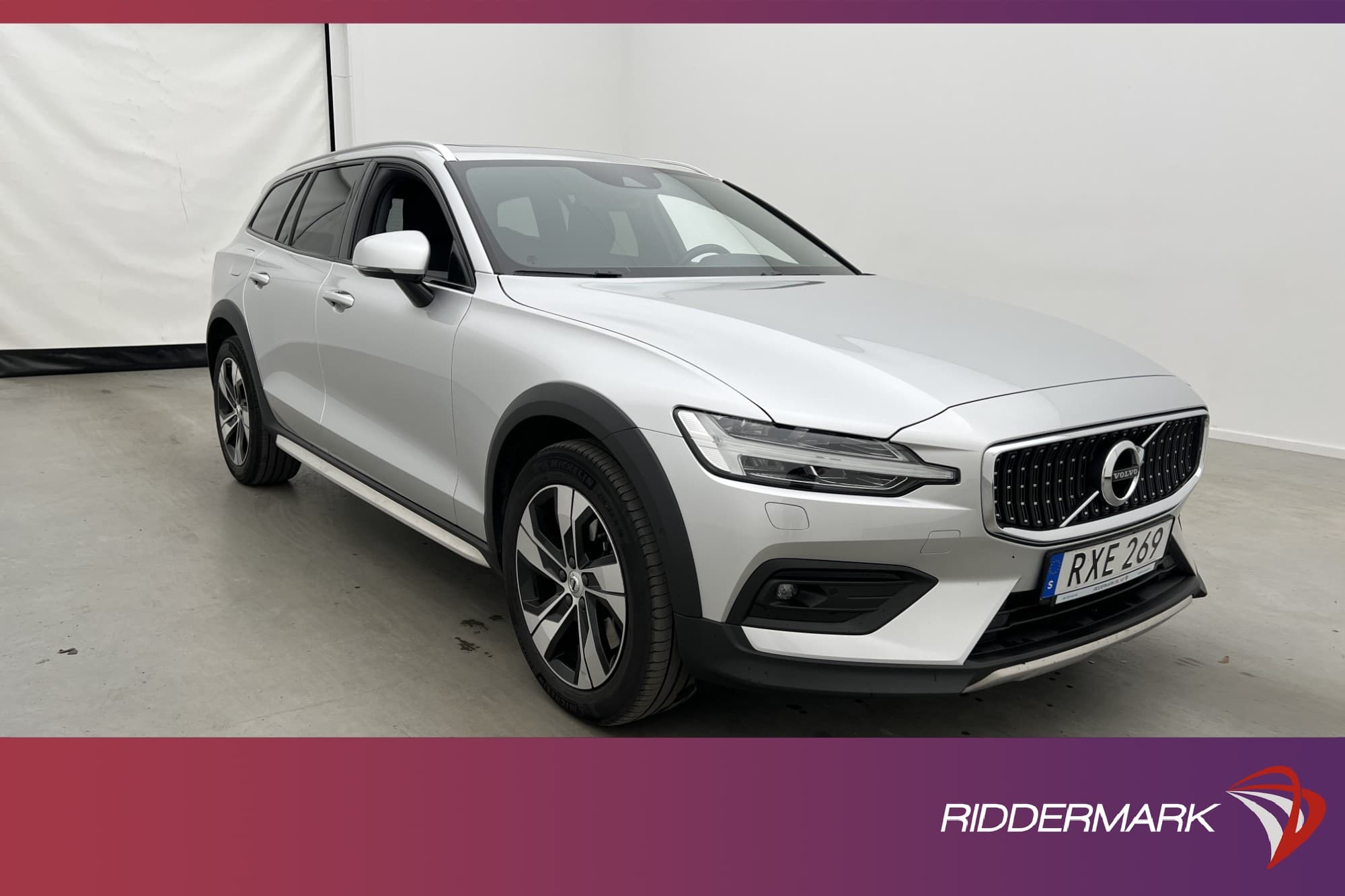 Volvo V60 Cross Country D4 AWD
