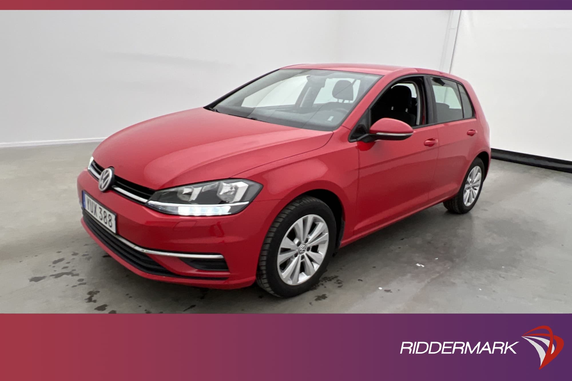 Volkswagen Golf 1.0 TSI 110hk Kamera CarPlay Adp-Farthållare