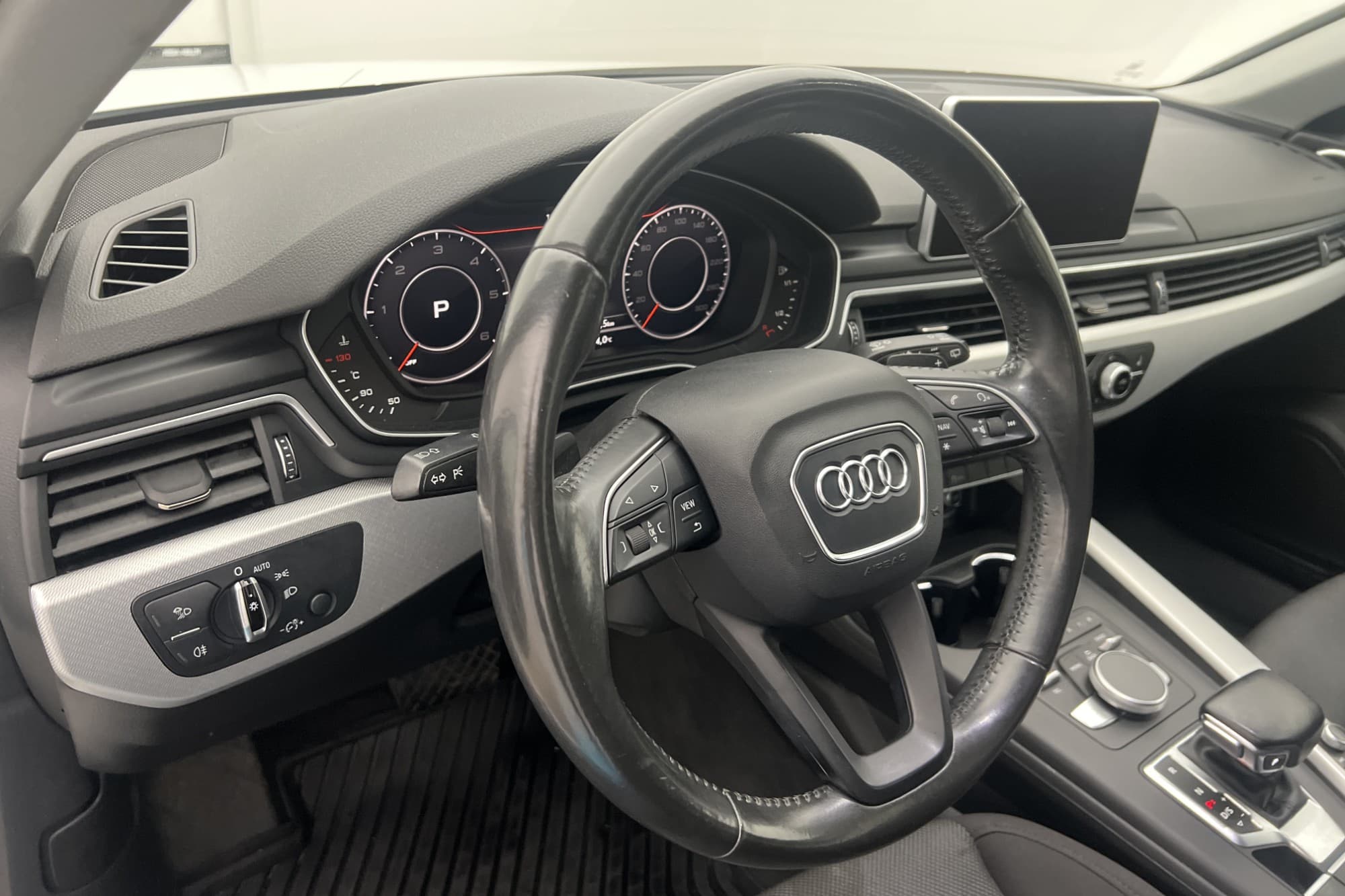 Audi A4 2.0 TDI 190hk Cockpit  Navi Dragkrok 1103kr Skatt