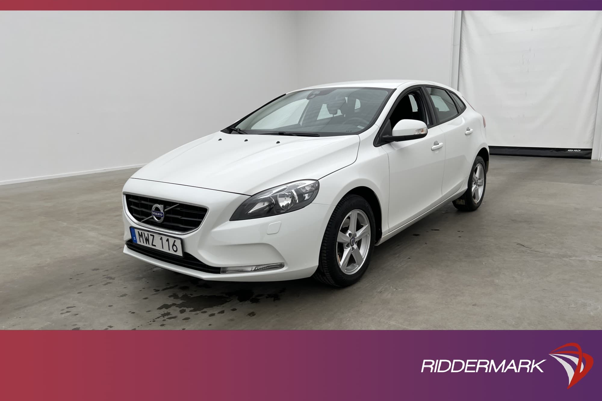 Volvo V40 D2
