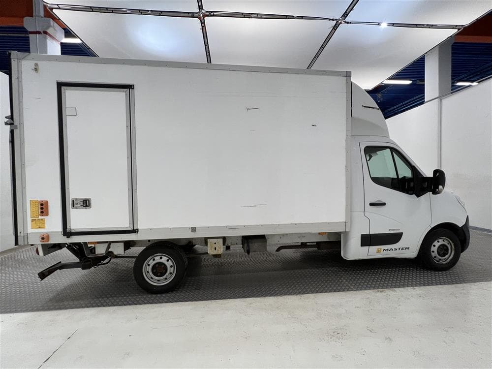 Renault Master 2.3dCi Bakgavel Kamera Kylbil Värmare Moms exteriör