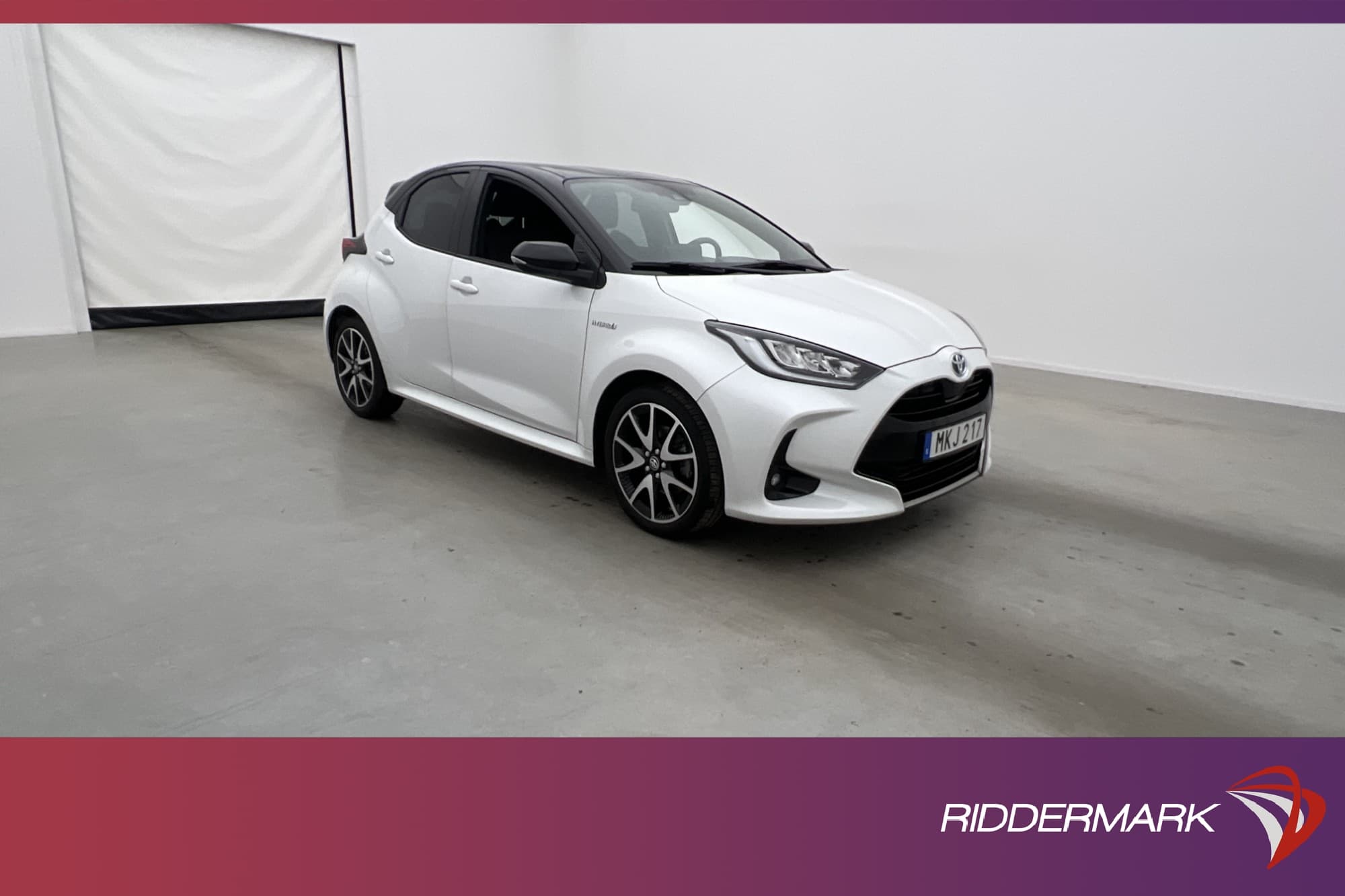 Toyota Yaris Hybrid CVT 116hk