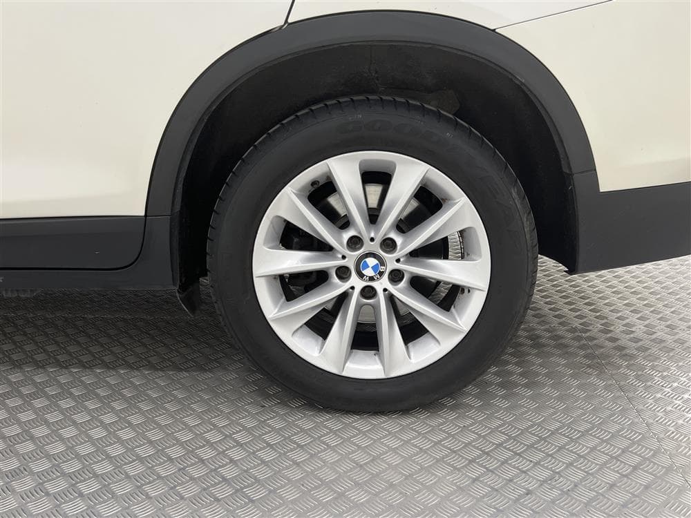 BMW X3 xDrive20d 190hk Drag Sportstolar Halvskinninteriör