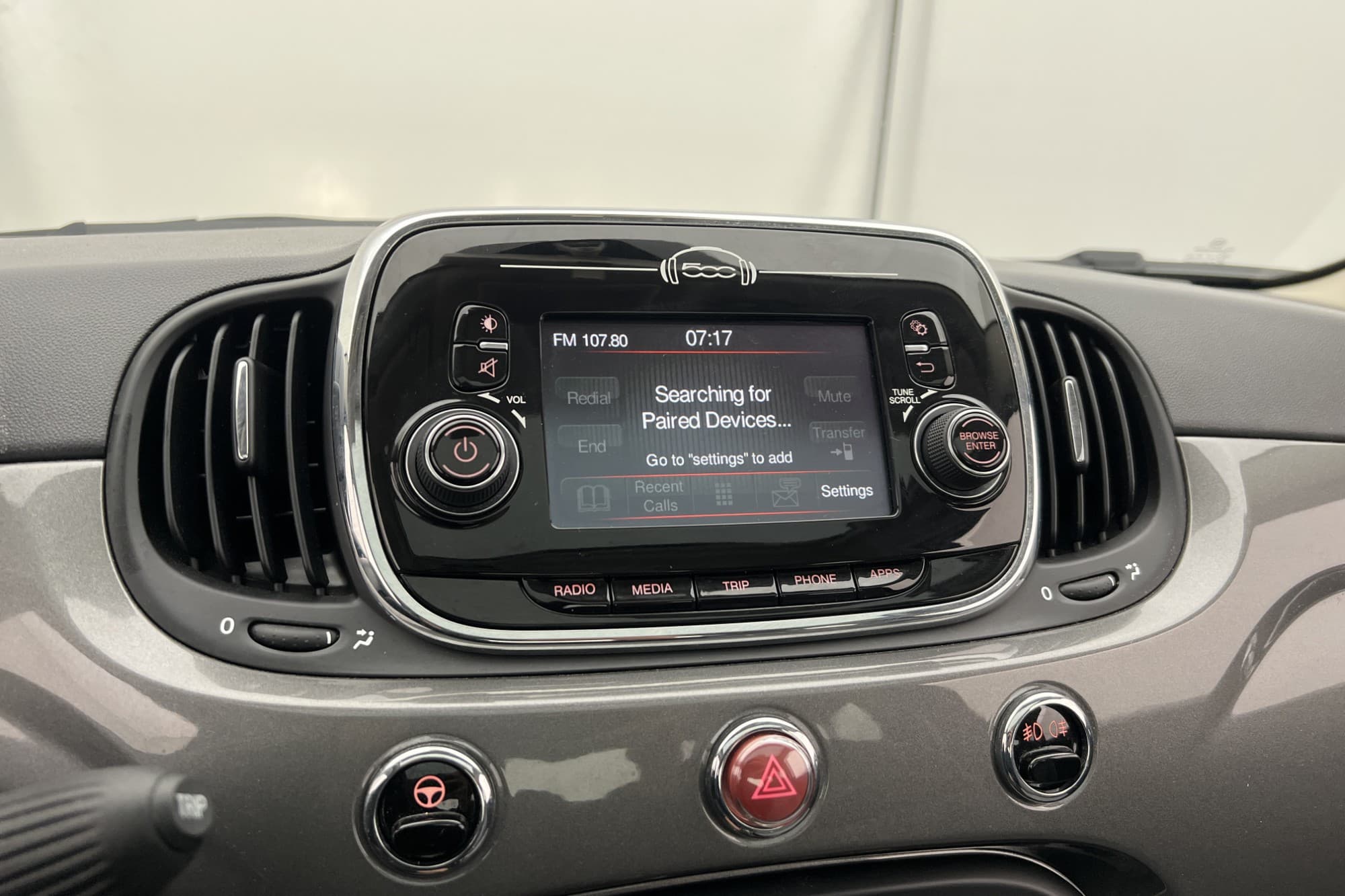 Fiat 500 1.2 8V 69hk Lounge Panorama Sensorer Farthållare