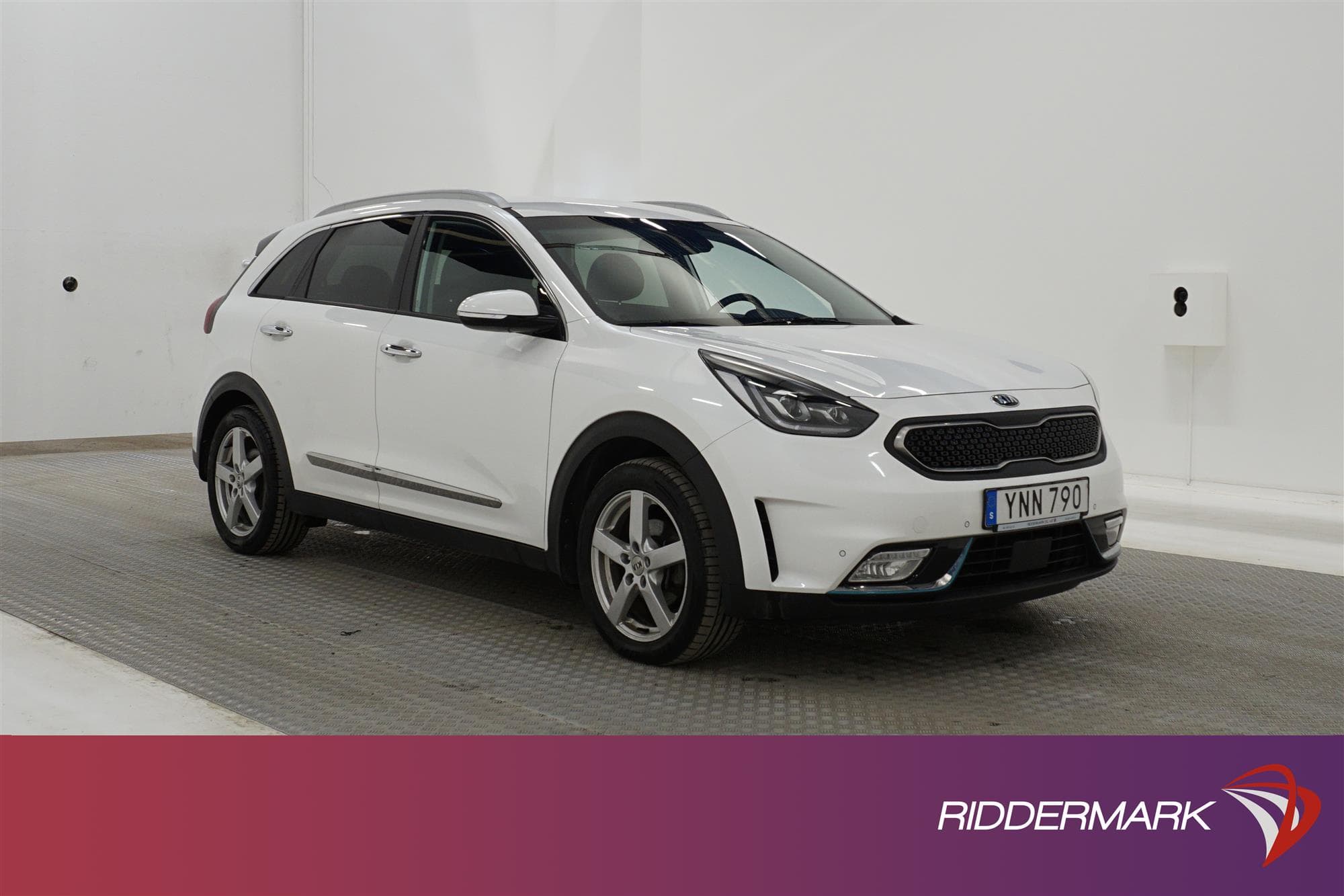 Kia Niro Plug-in 141hk Advance Plus 2 Backkamera Skinn Drag