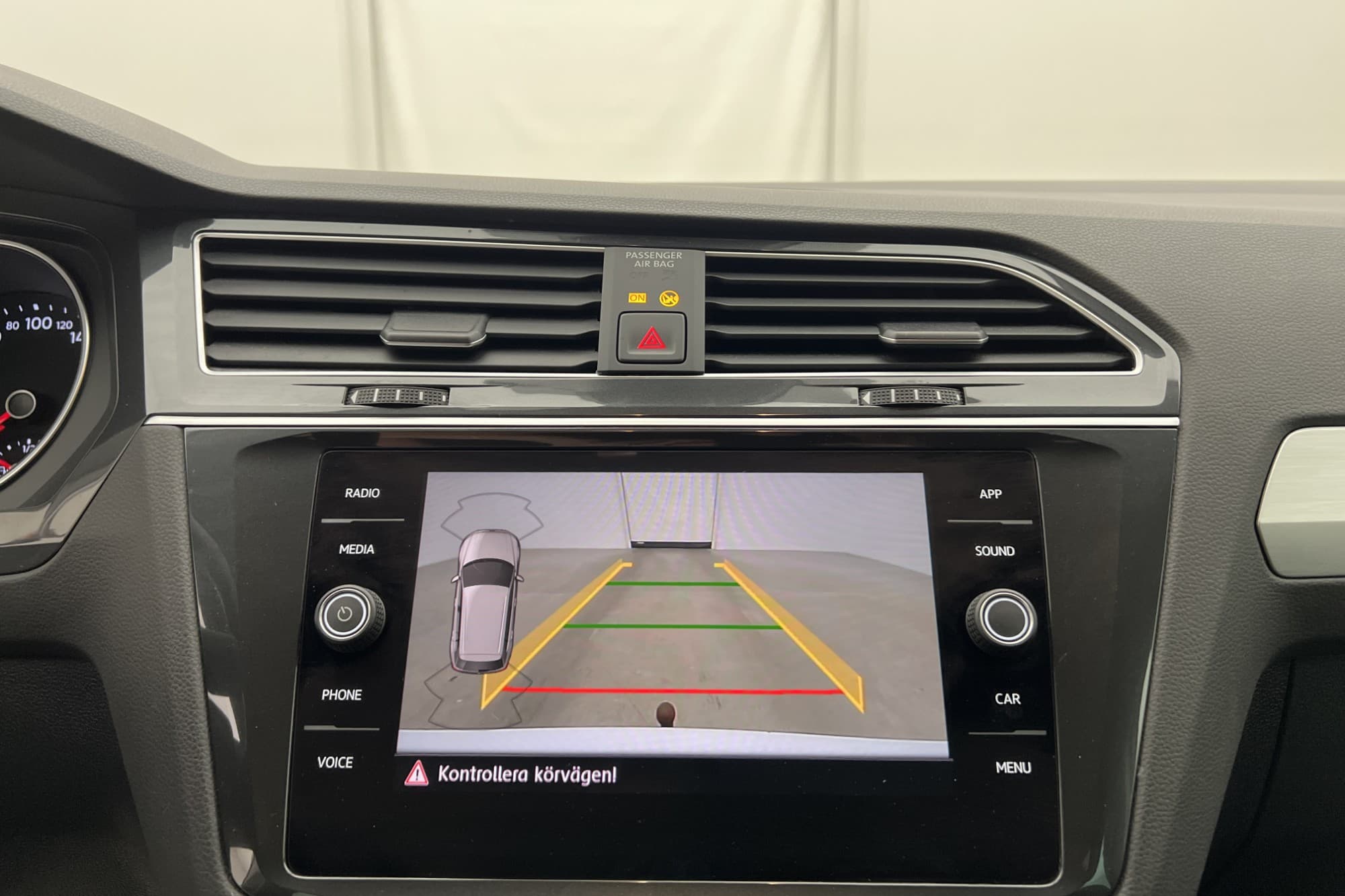 Volkswagen Tiguan 2.0 TSI 190hk 4M P-Värmare Kamera Drag