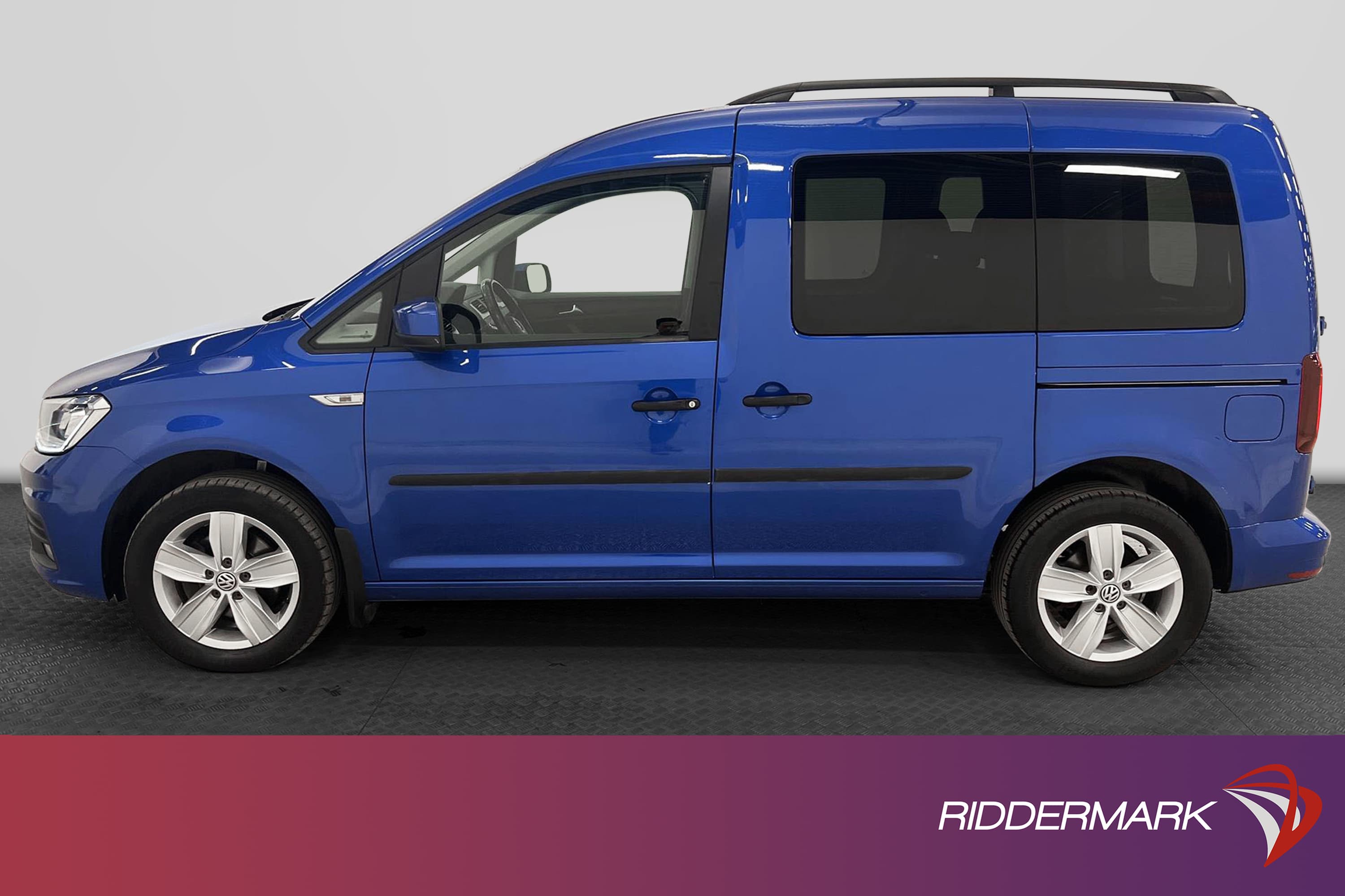 Volkswagen Caddy Life 2.0TDI Automat Värmare Nyservad Moms