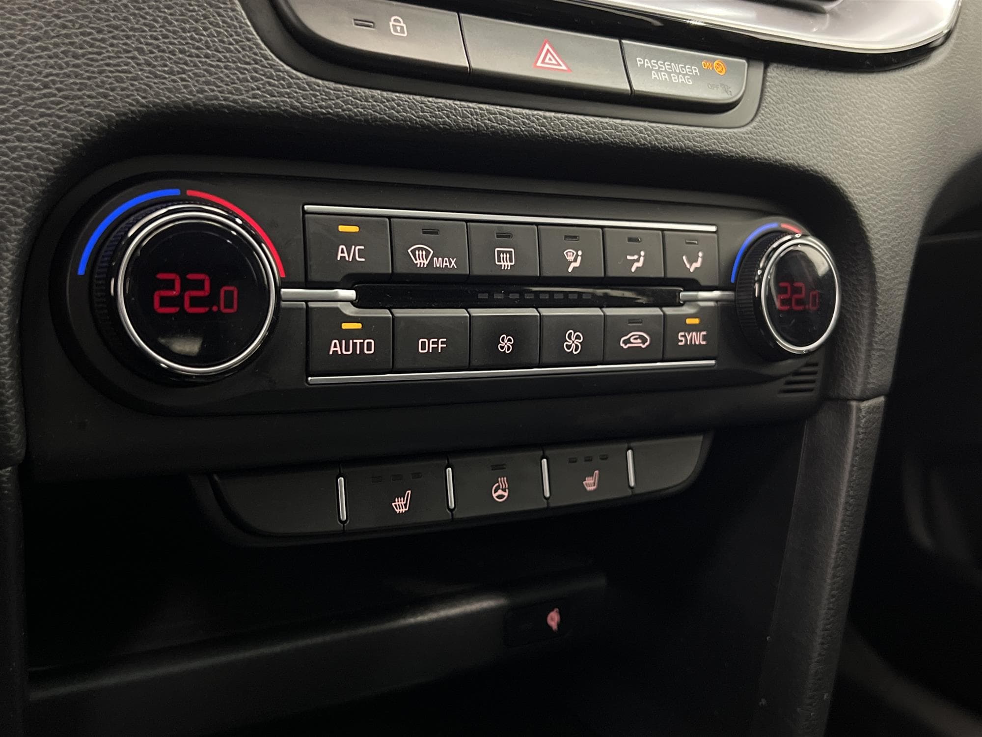 Kia ProCeed GT 1.6 T-GDi 204hk Panorama B-Kam Cockpit