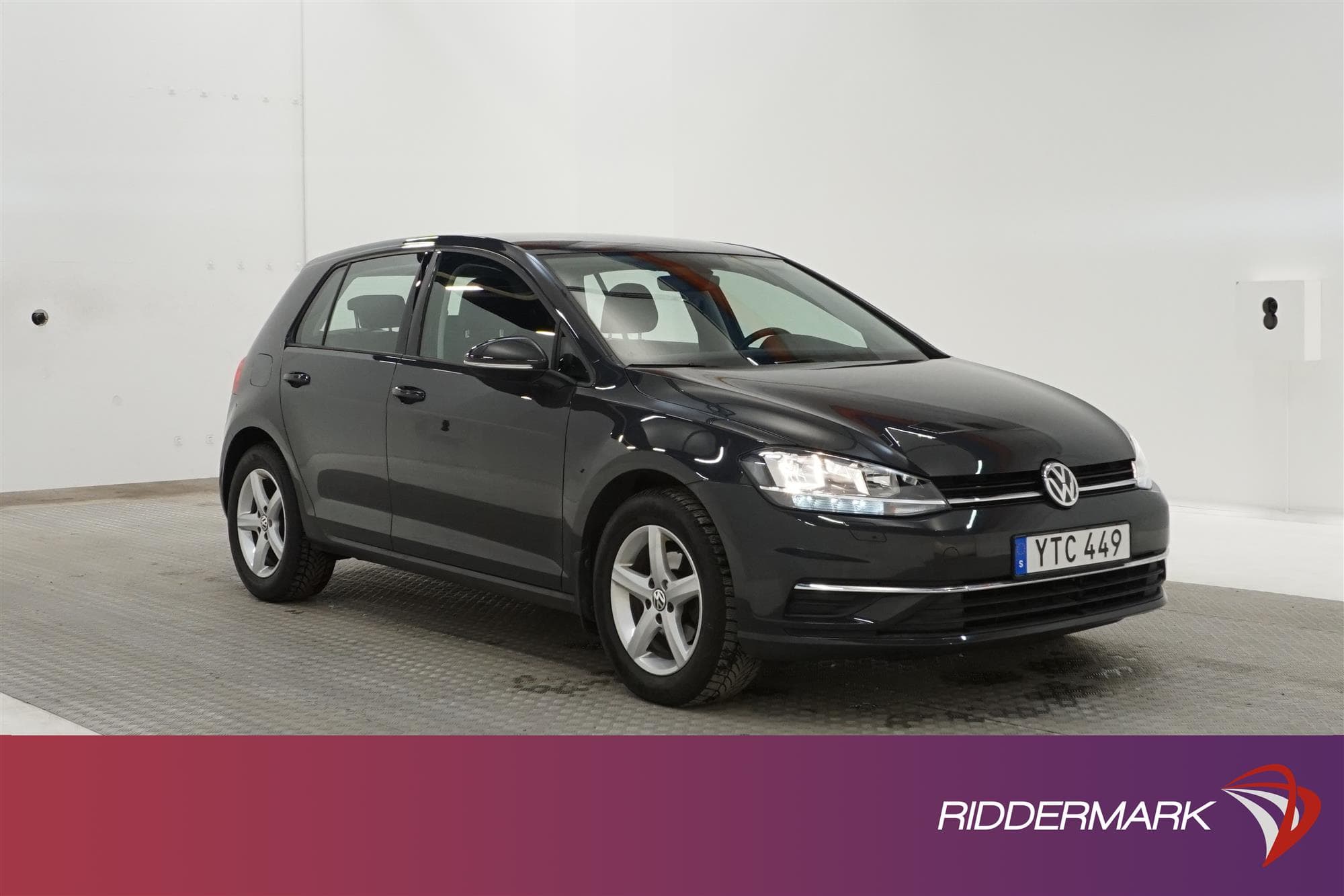Volkswagen Golf 1.0 TSI