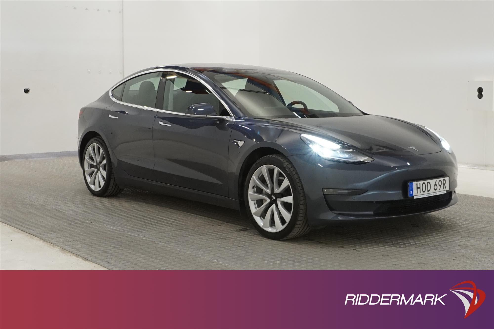 Tesla Model 3 Long Range AWD 440hk