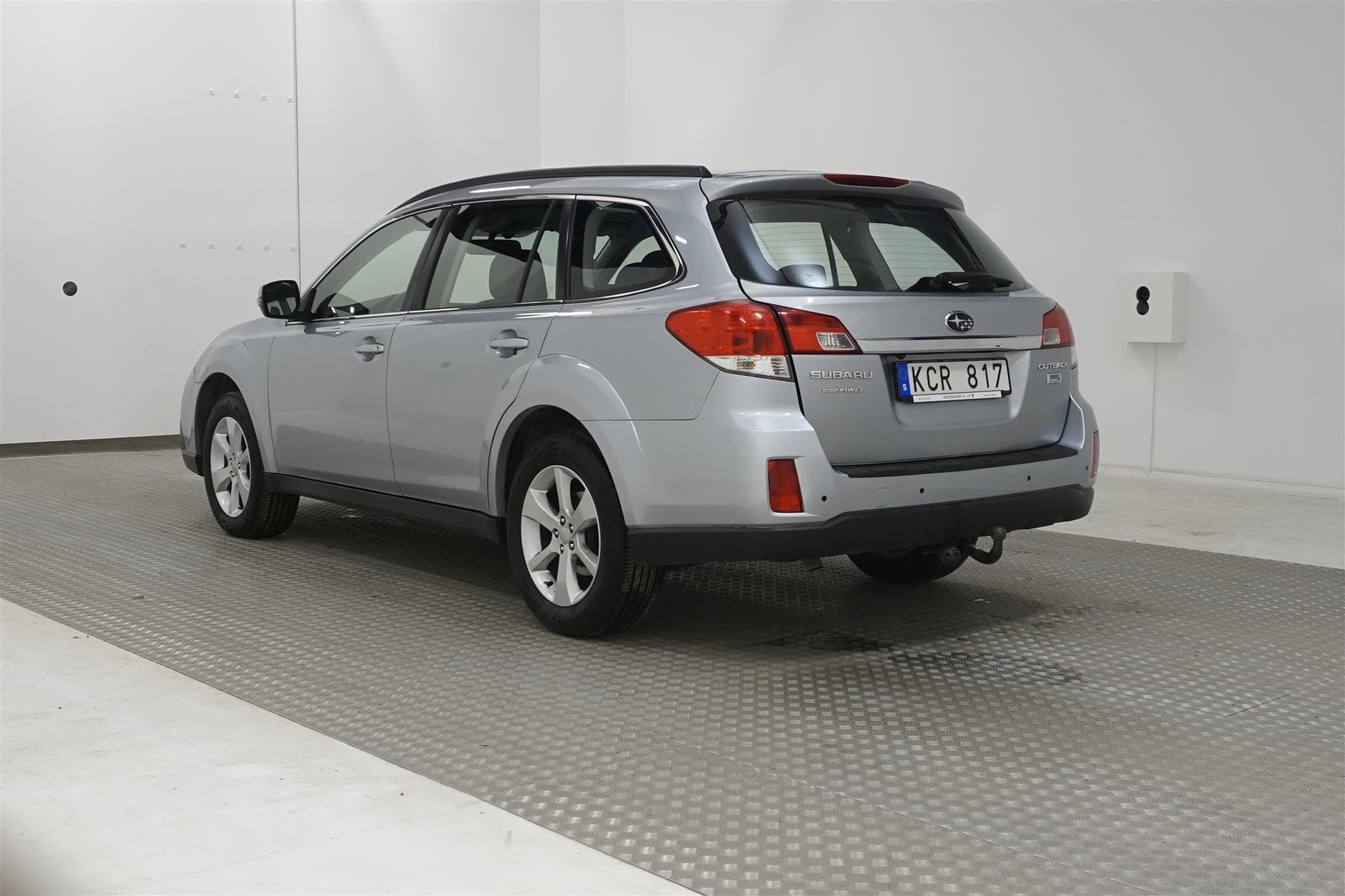 Subaru Outback 2.0 4WD 150hk M&K Värmare Drag P-Sensorer