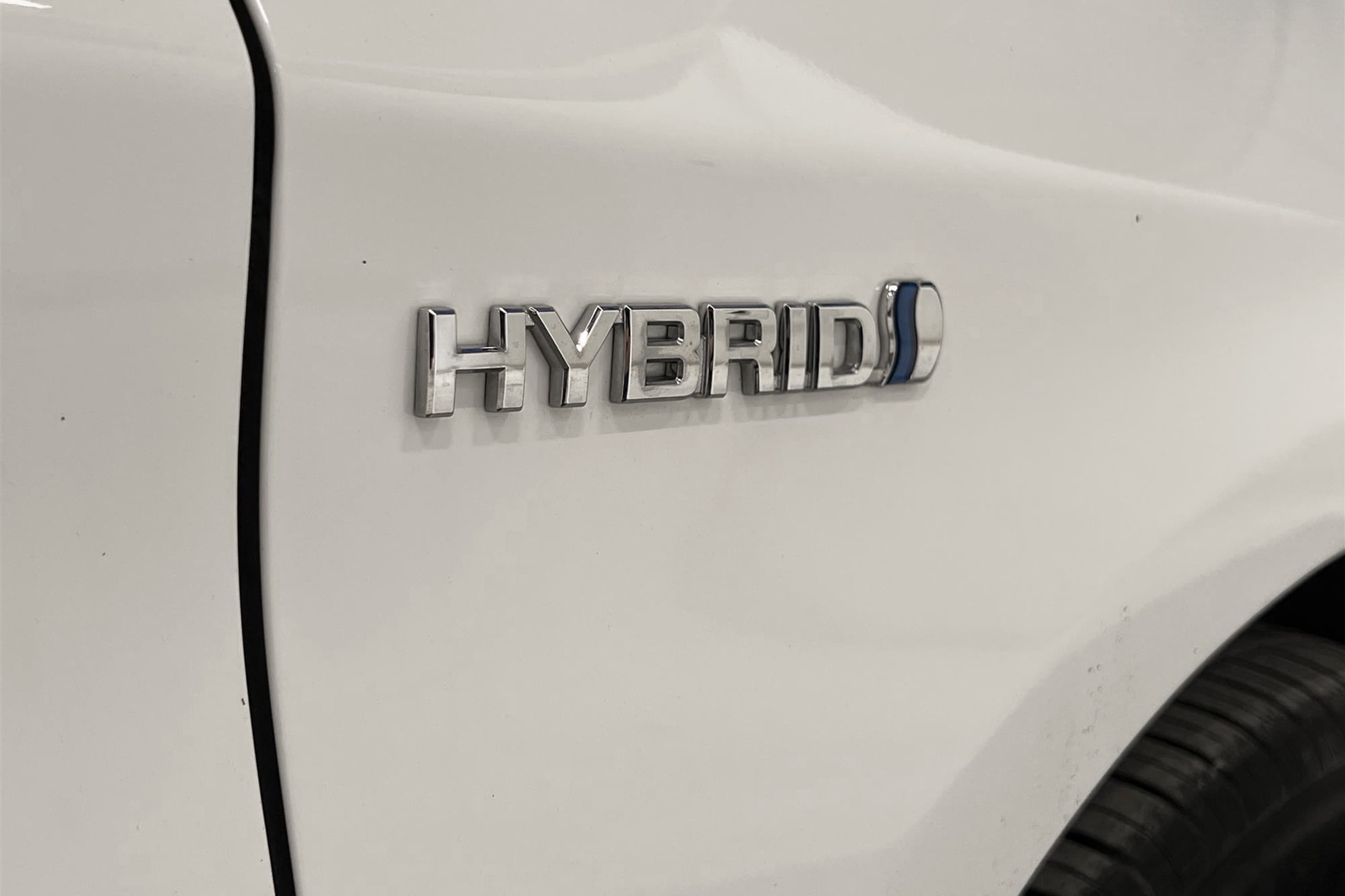 Toyota Prius Hybrid CVT 136hk B-Kamera 360kr Skatt 0,39L/mil