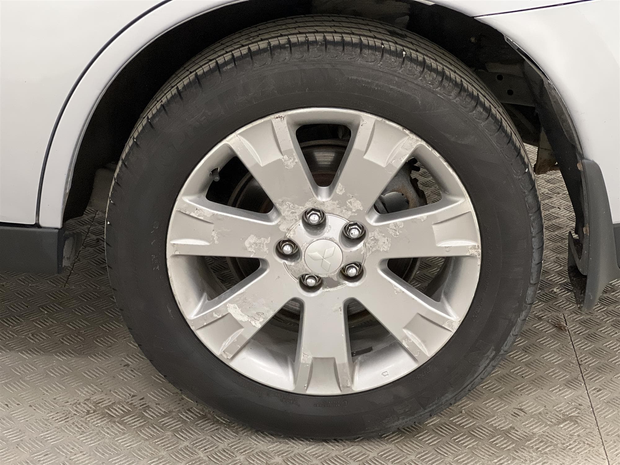 Mitsubishi Outlander 2.2 Di-D AWD M-Värm B-Kamera 0,54l/milinteriör