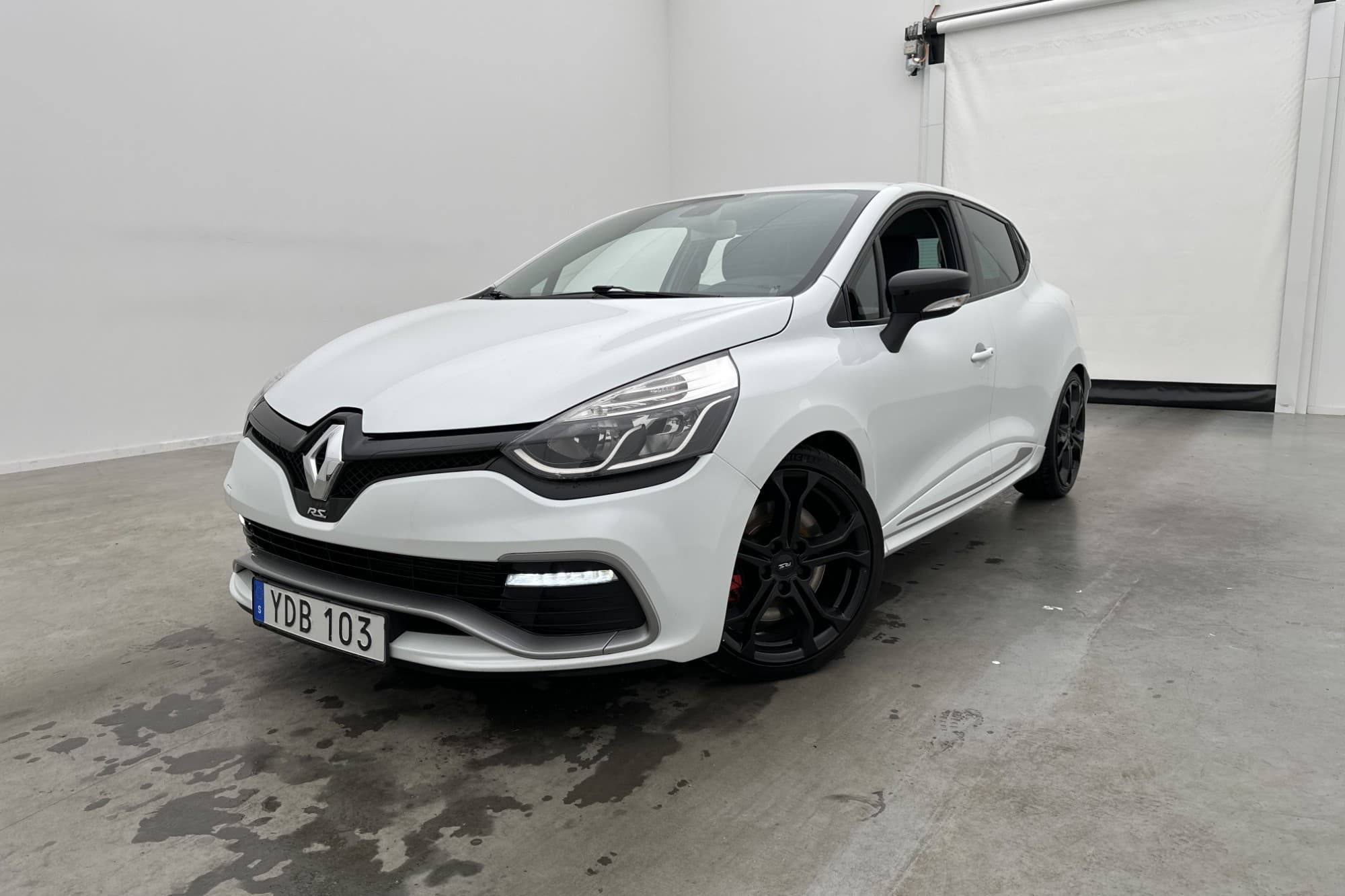 Renault Clio RS 1.6 TCe 200hk Bass-Reflex Skinn Kamera
