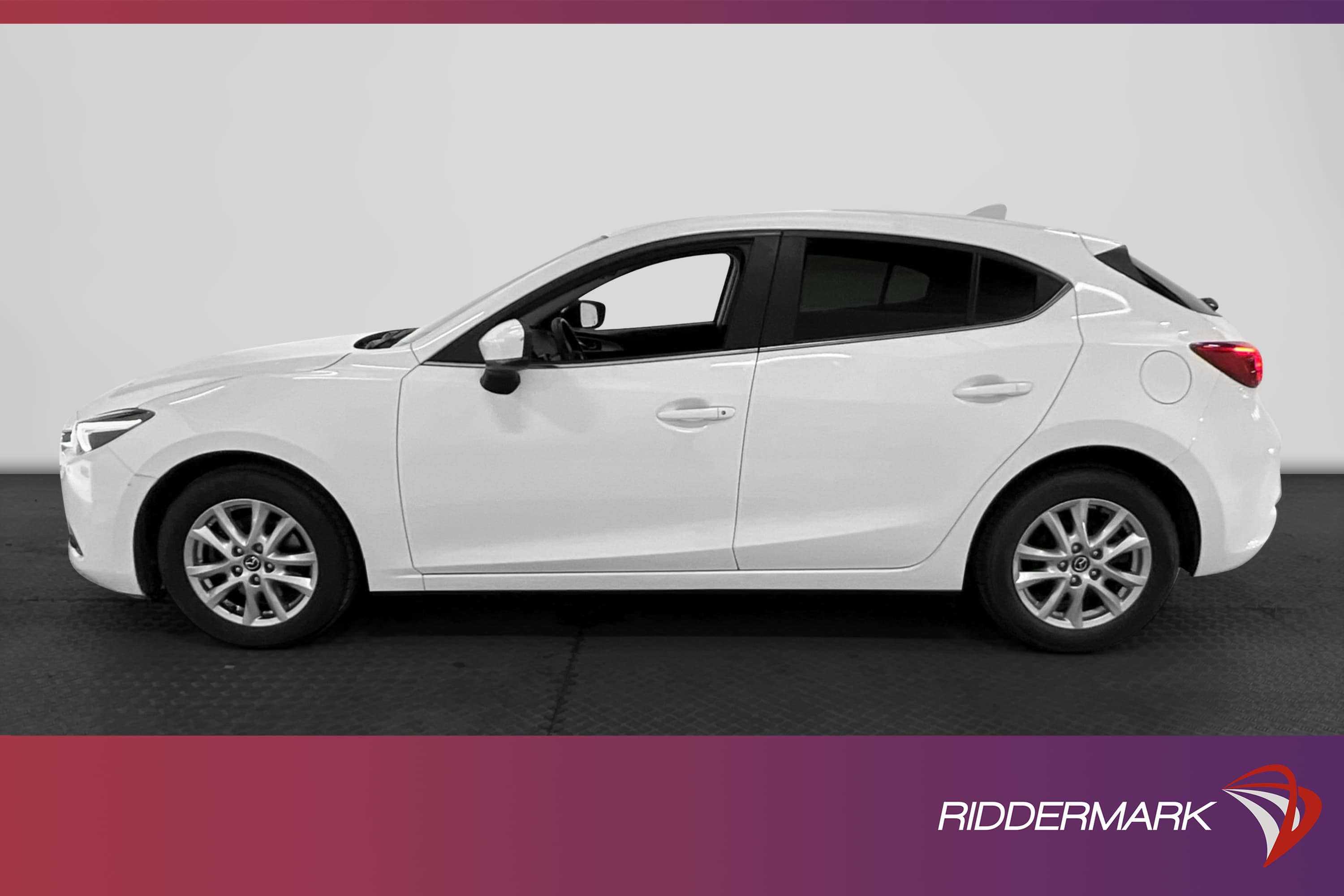 Mazda 3 2.0 120hk 