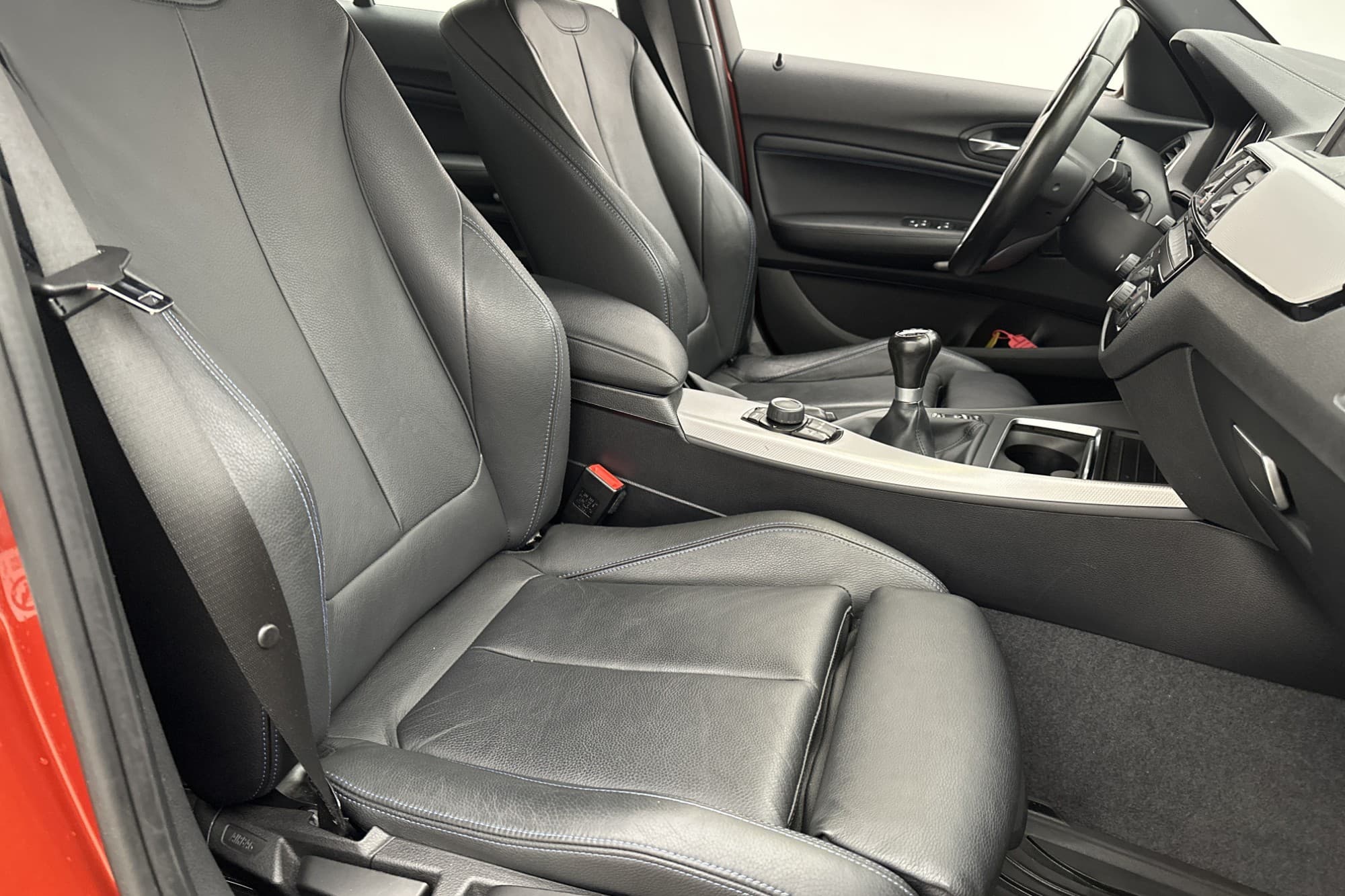 BMW 118 i 136hk M Sport Skinn Sensorer Farthållare Keyless