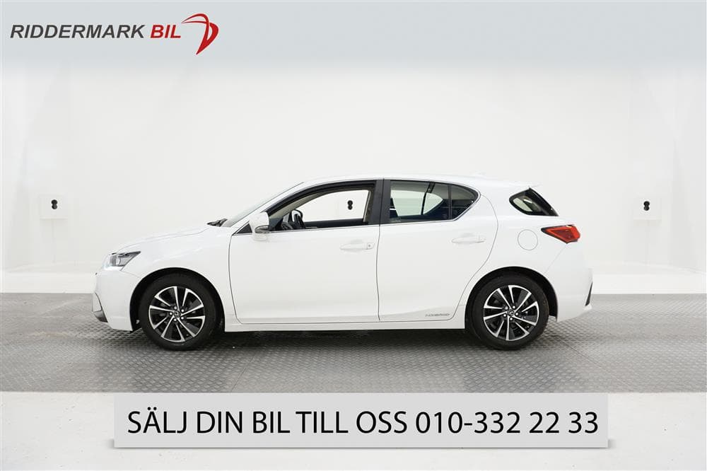 Lexus CT 200h 136hk