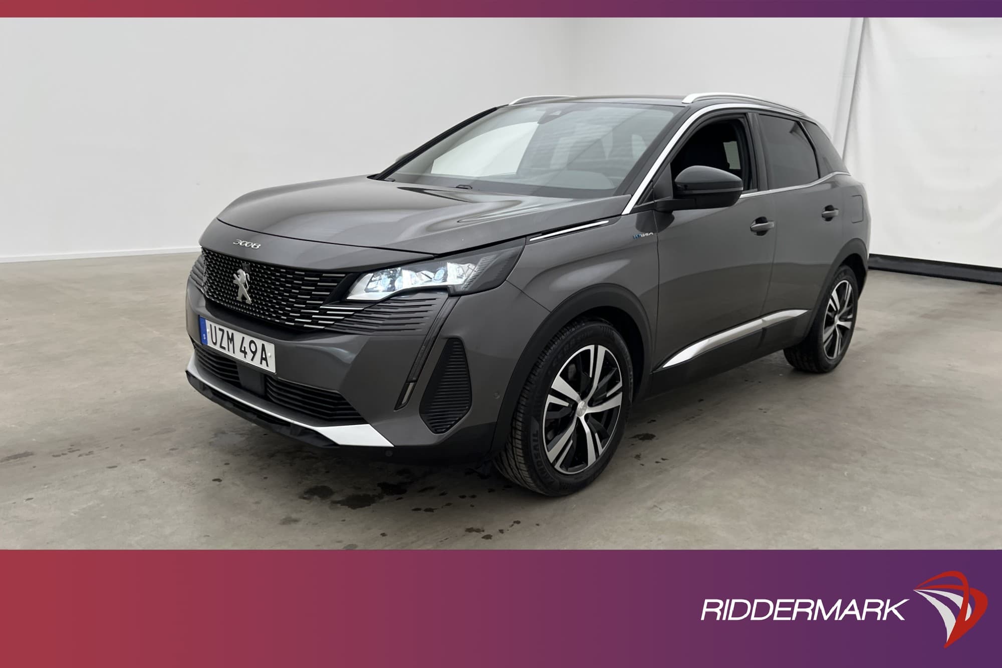 Peugeot 3008 HYBRID4 Plug-in AWD GT Skinn Kamera CarPlay