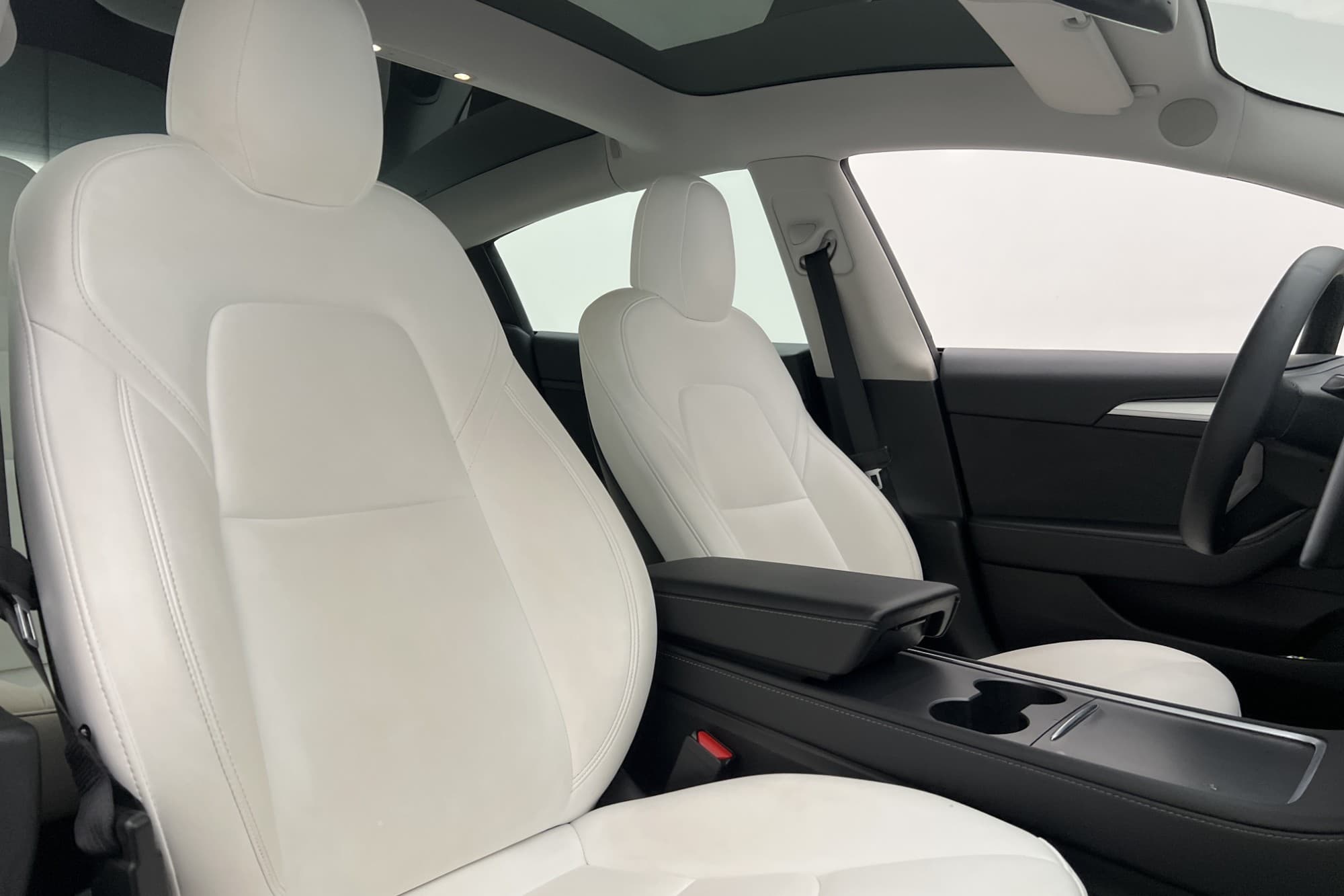 Tesla Model 3 Long Range AWD Autopilot Ljus-interiör MOMS 