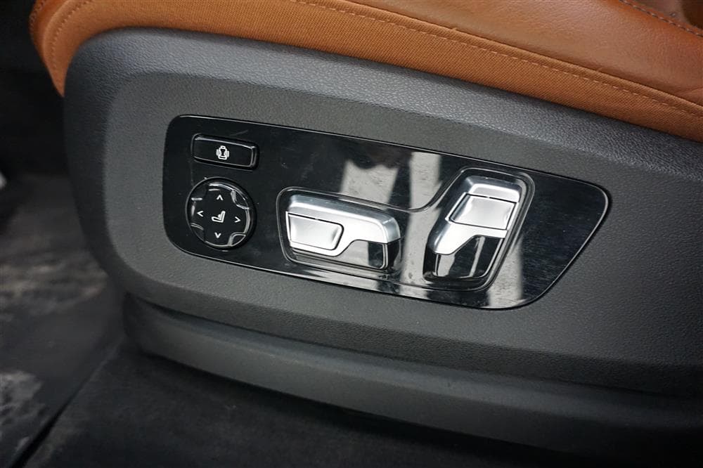 BMW X5 M50d 400hk Innovation D-Värm Sky Lounge H/K HUD 360°interiör