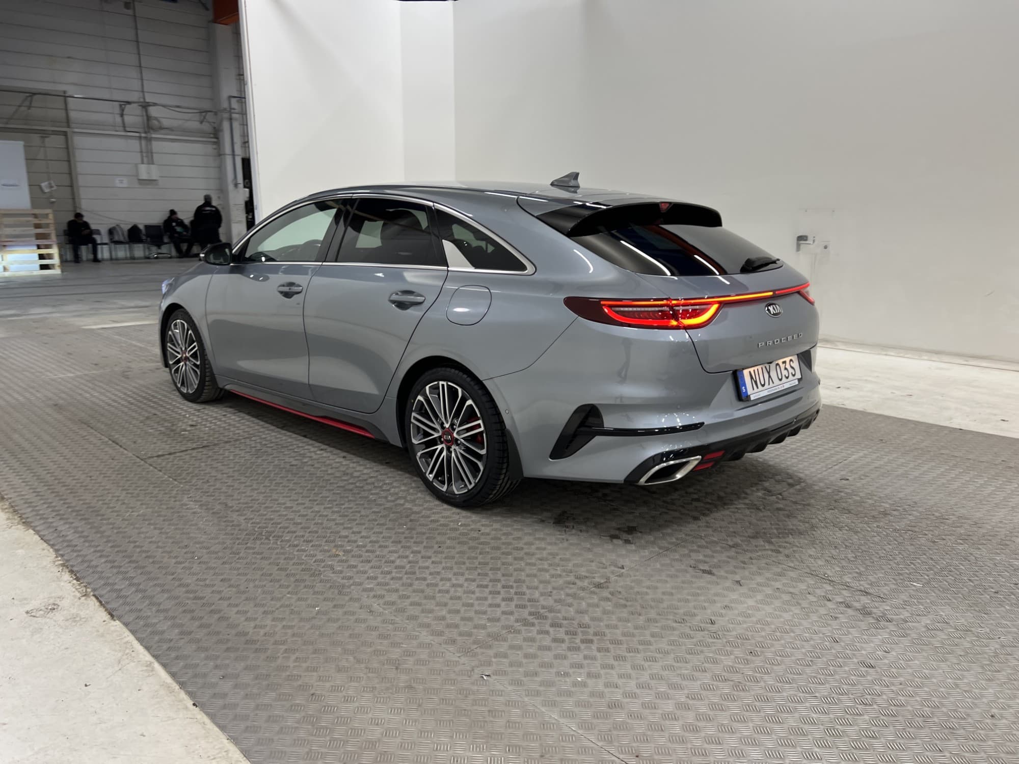 Kia ProCeed GT 1.6-GDI 204hk