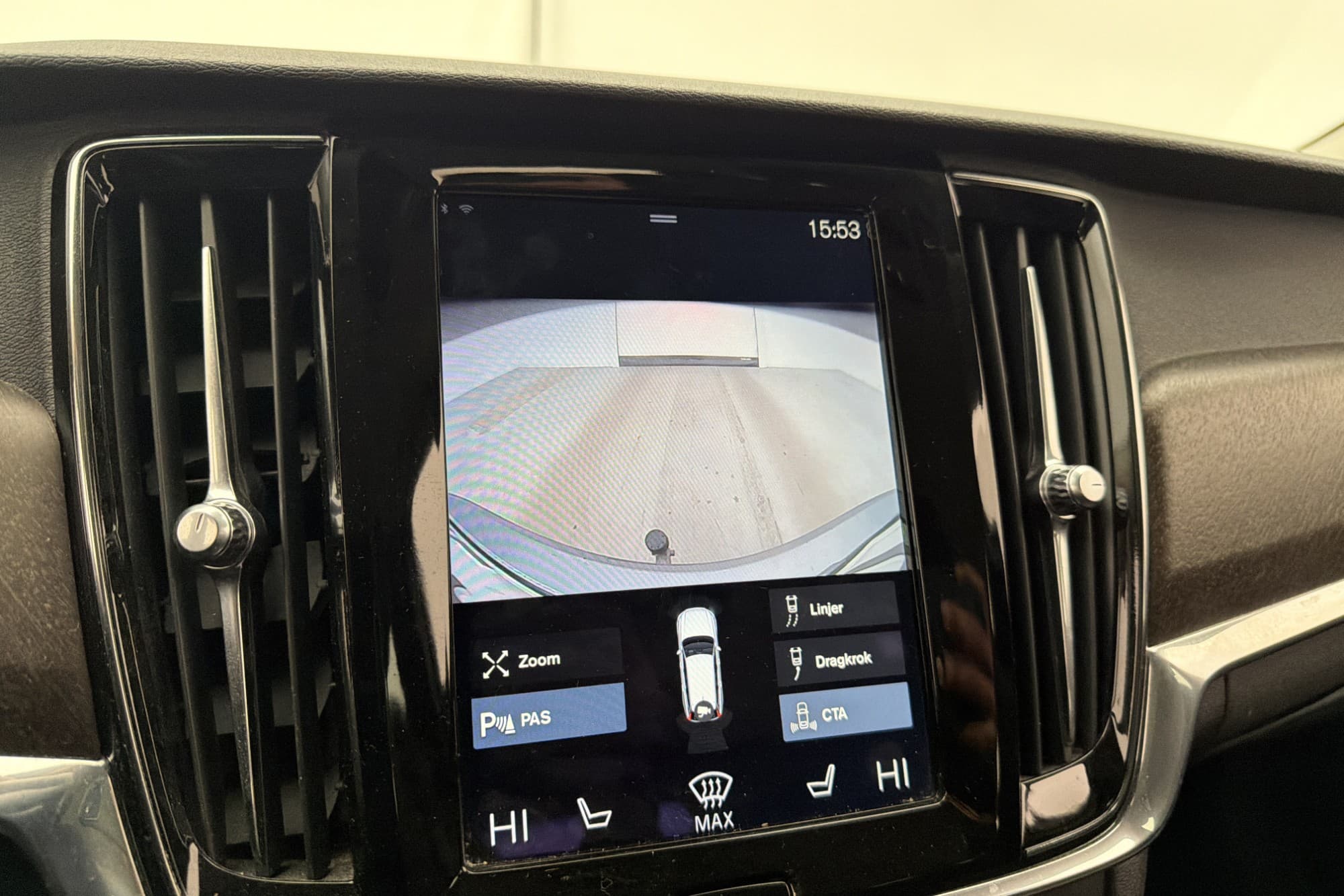 Volvo V90 Cross Country D4 AWD Plus VOC Värmare Drag Kamera