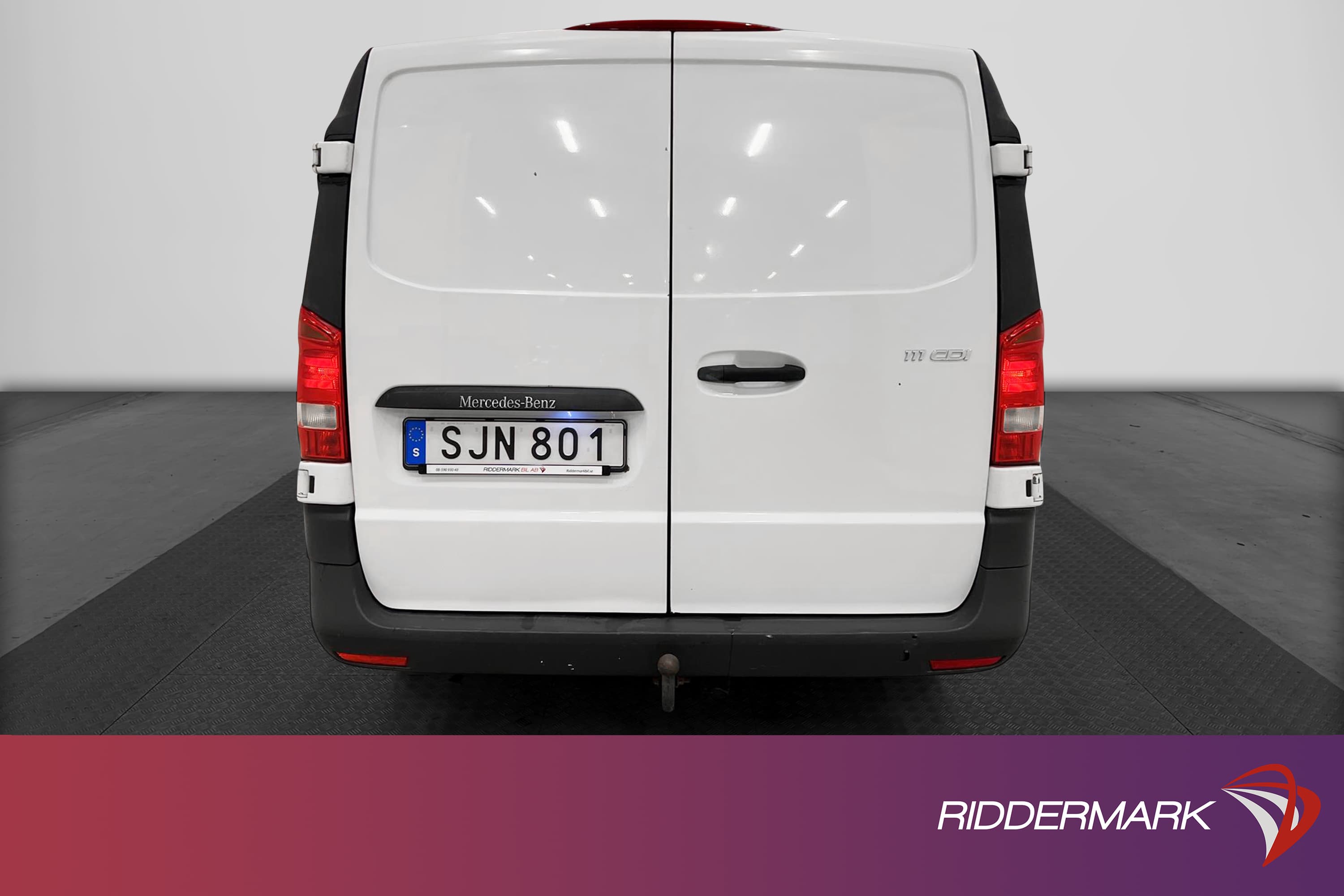 Mercedes-Benz Vito 111CDI Lång Nyservad Dragkrok Värmare