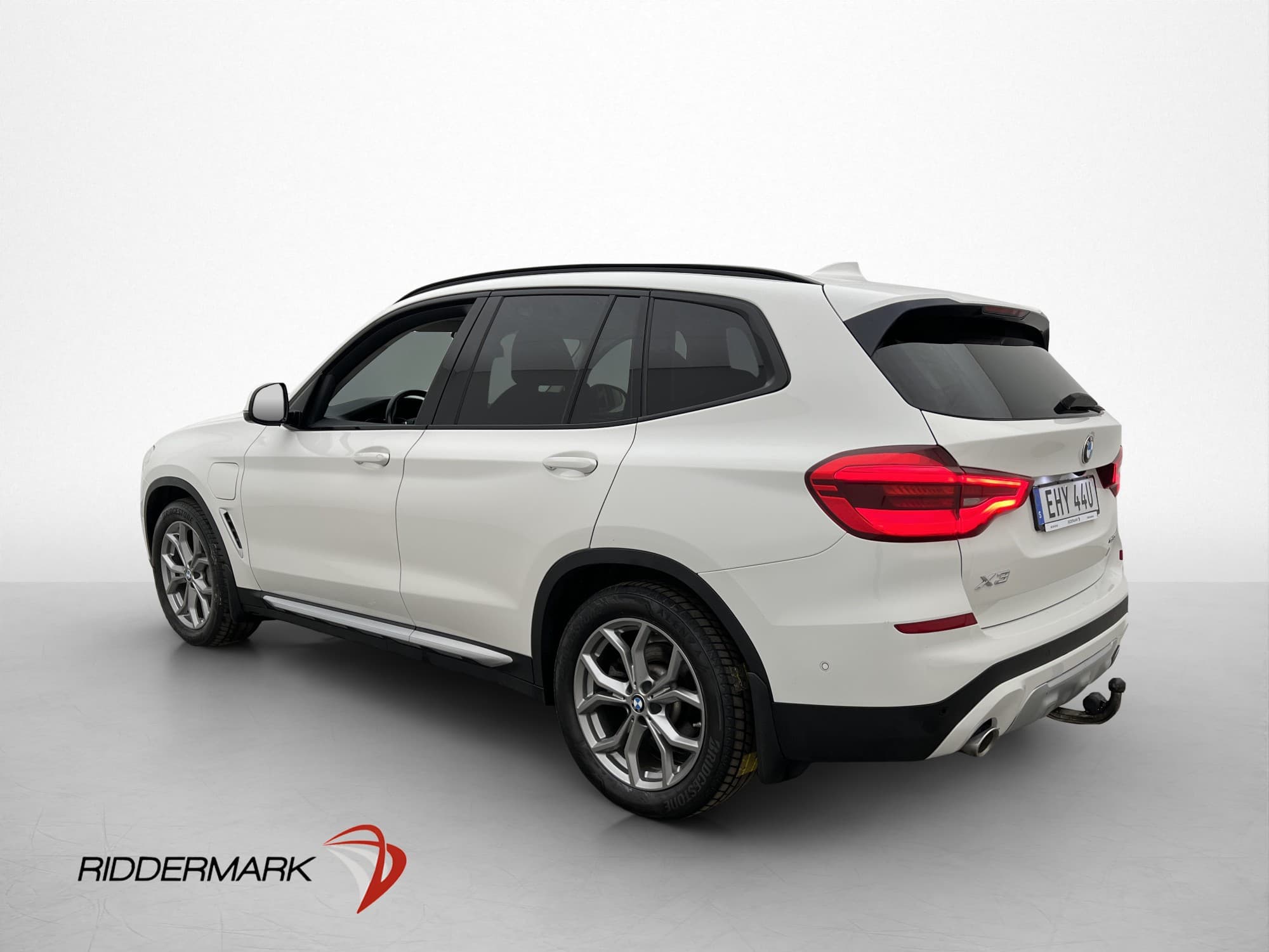 BMW X3 xDrive30e Xline HiFi Drag Kamera Navi CarPlay CarPlay