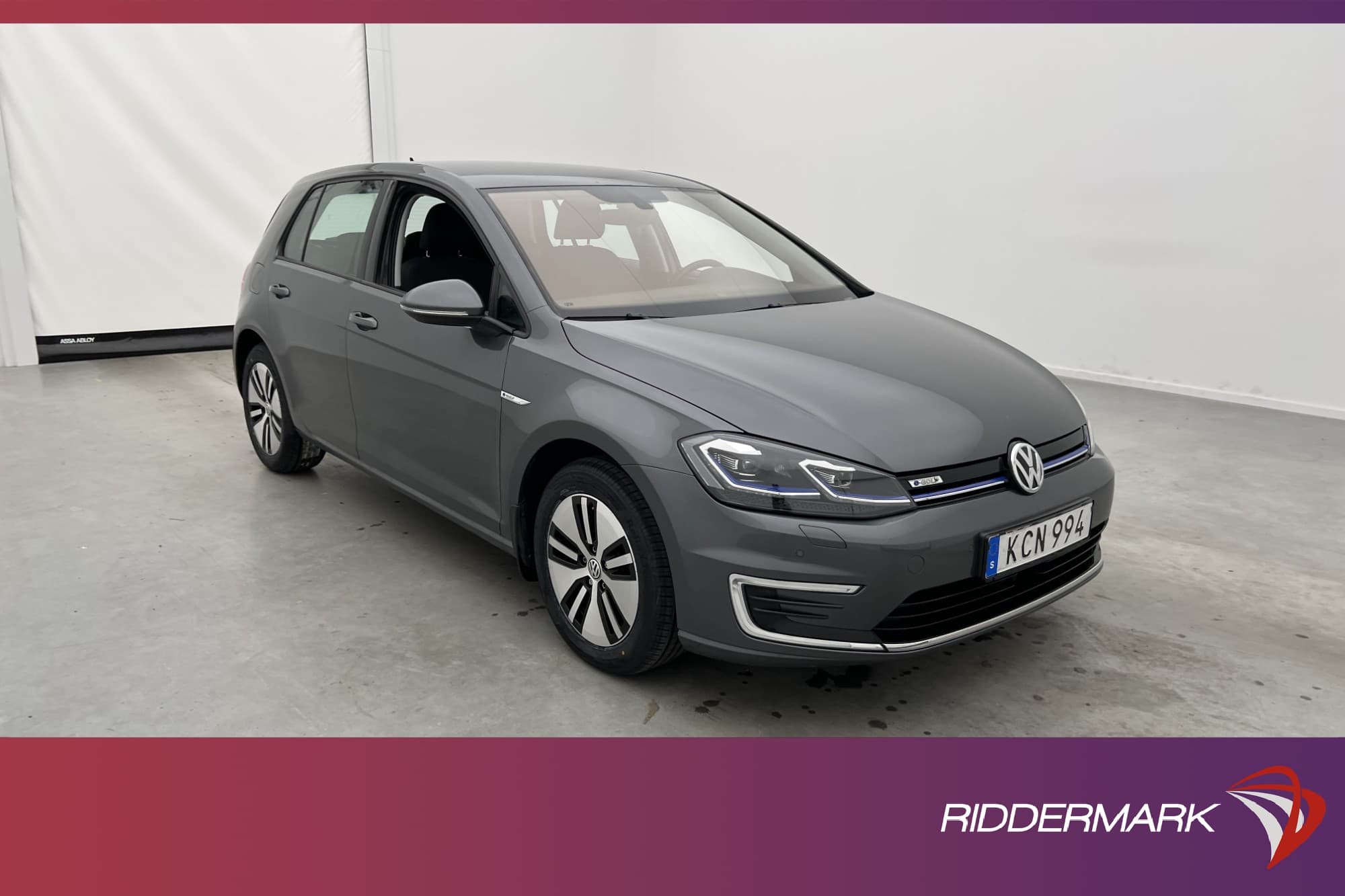 Volkswagen E-Golf 35.8 kWh 115hk