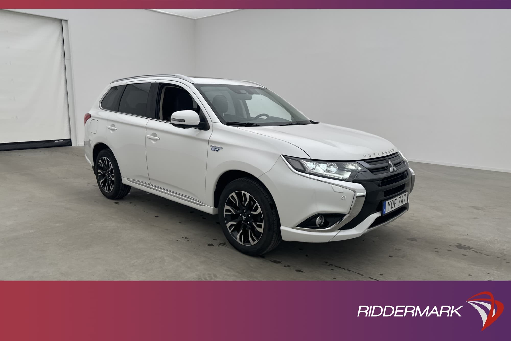 Mitsubishi Outlander P-HEV 4WD
