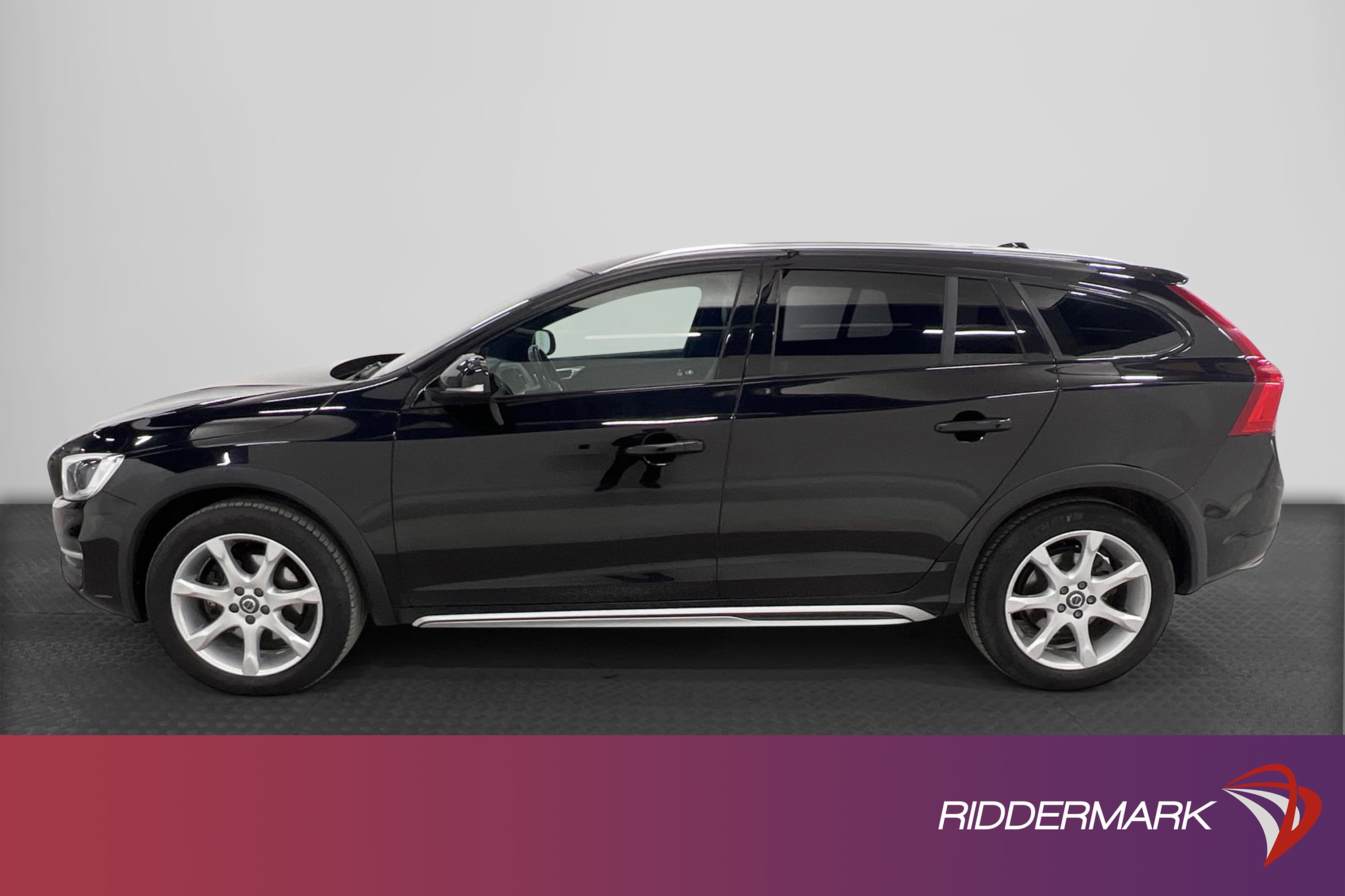 Volvo V60 Cross Country D4 AWD 190hk