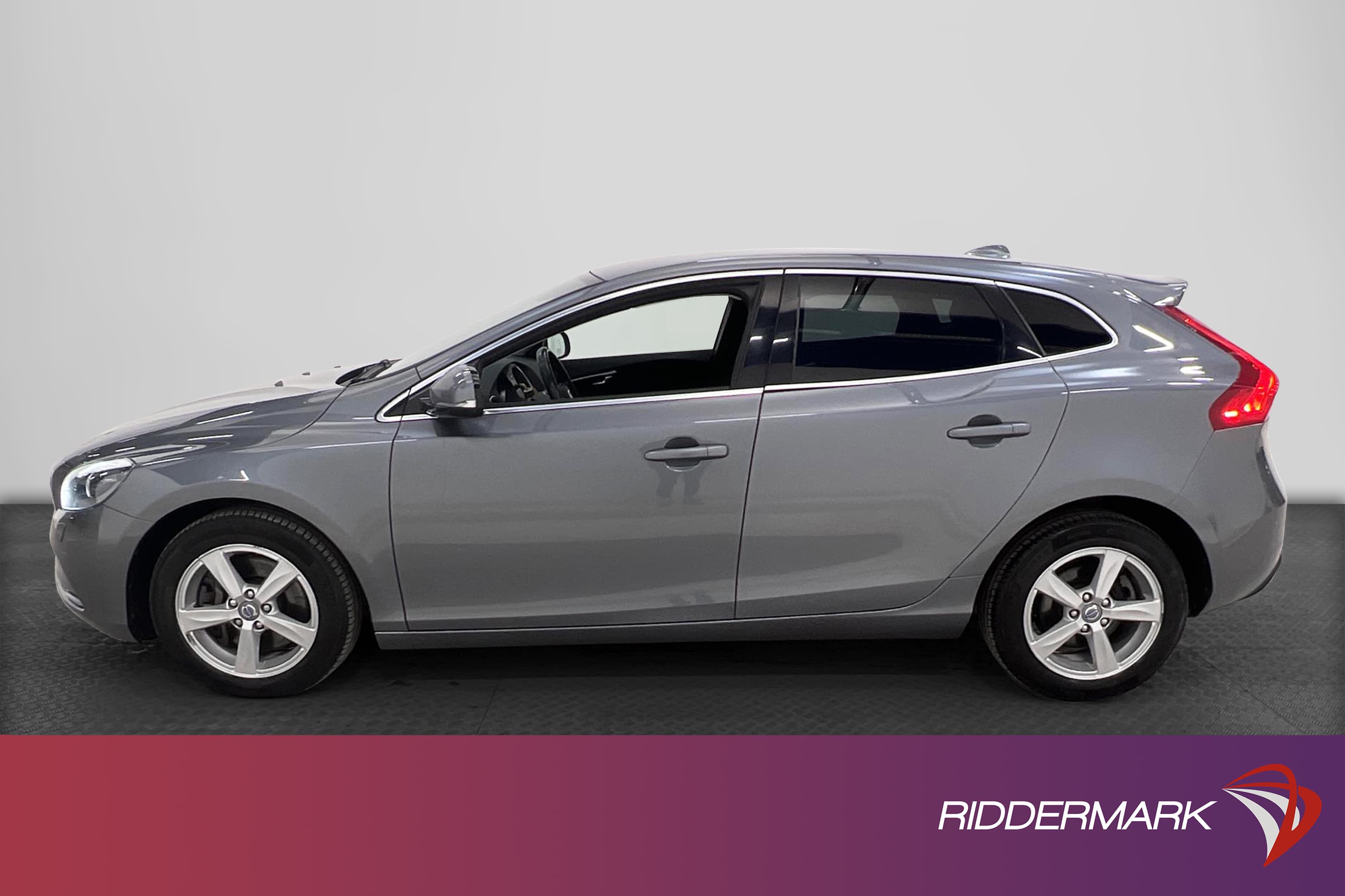 Volvo V40 D4 190hk Momentum
