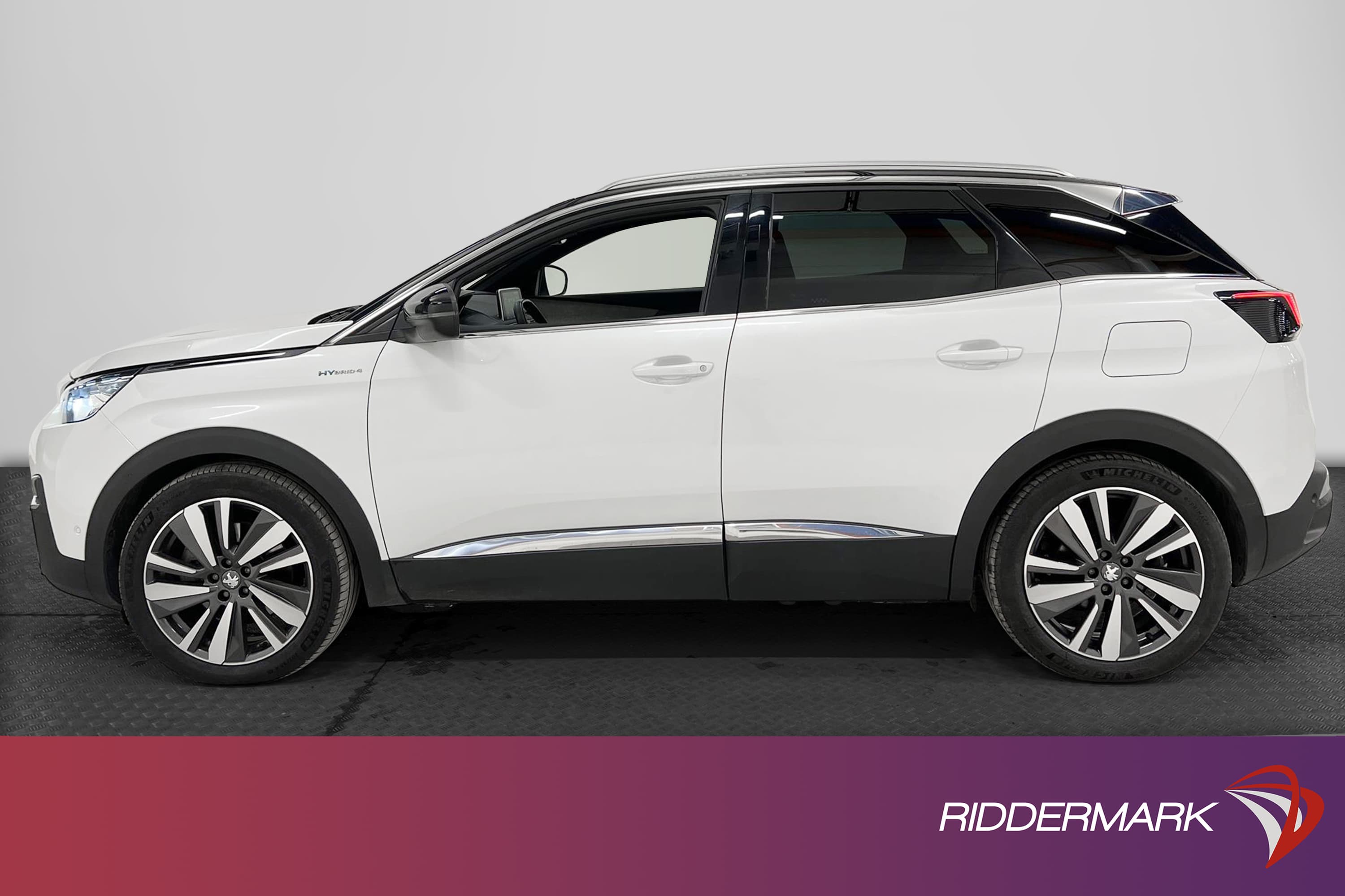 Peugeot 3008 GT Hybrid4 1.6 + 13.2 kWh AWD
