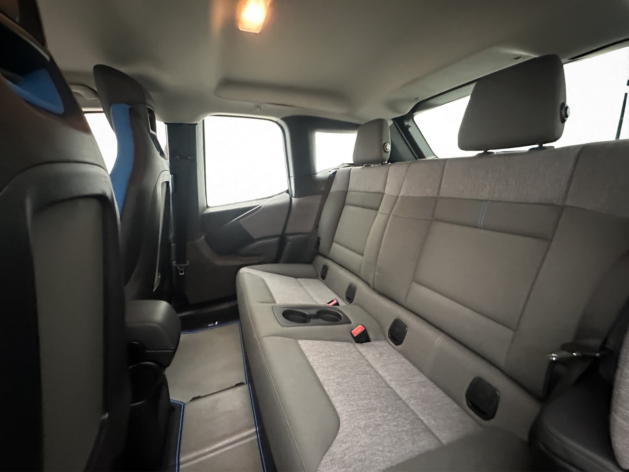 BMW i3 60 Ah REX Comfort Advance Navigation LED CCS-Laddning