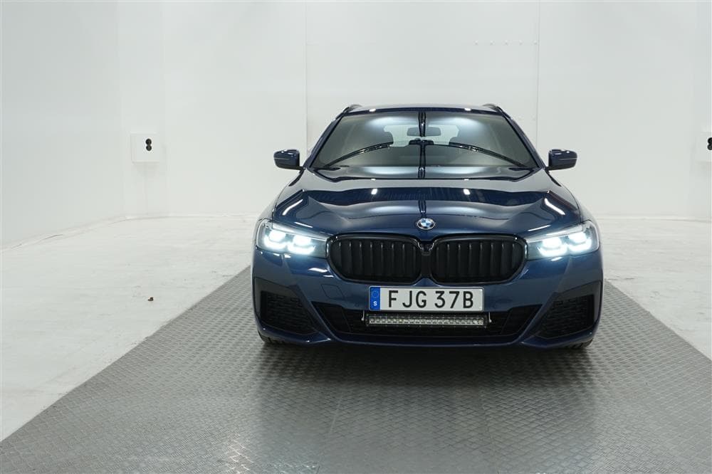 BMW 520d xDrive Touring 190hk