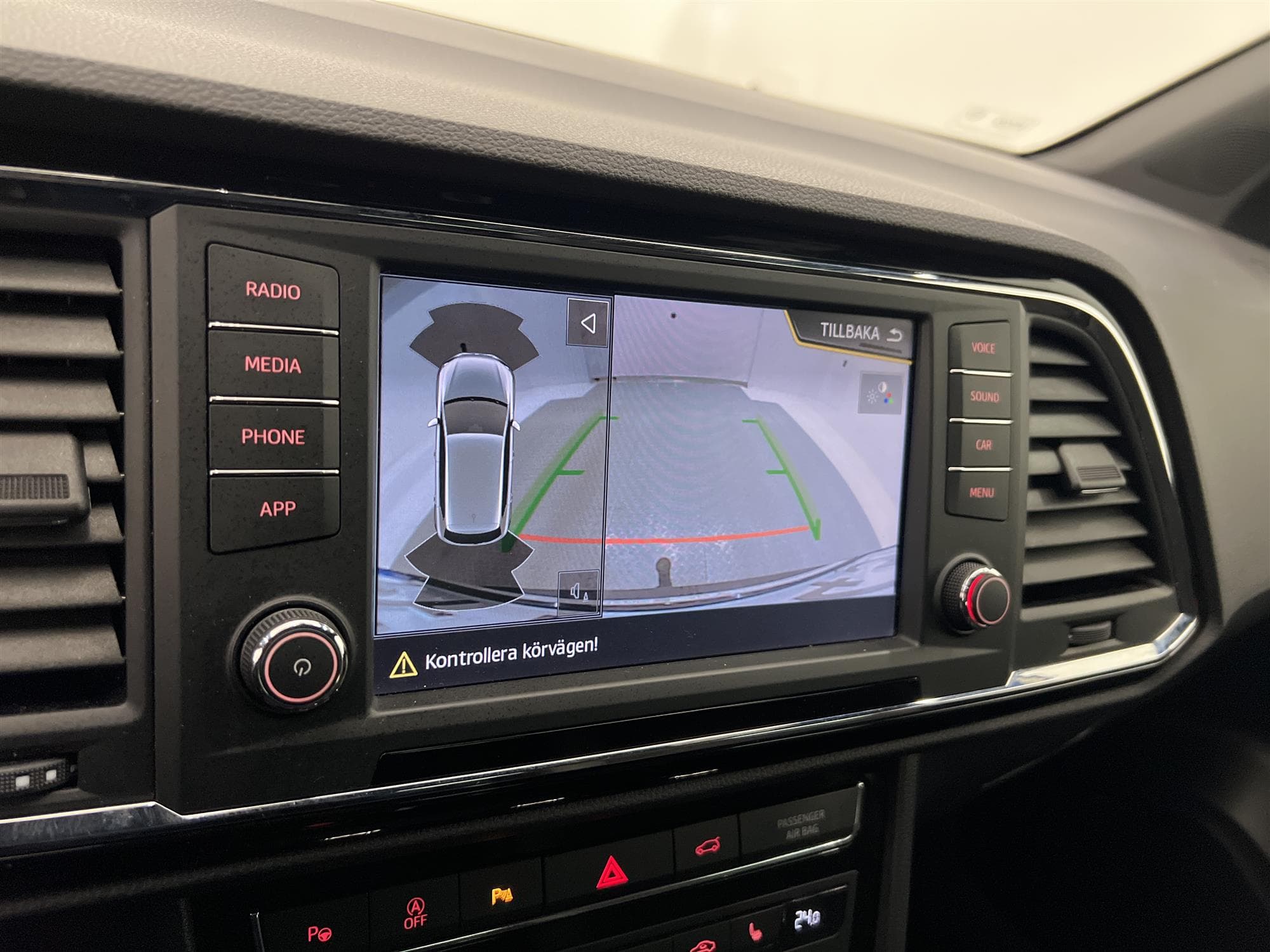 SEAT Ateca 1.4 TSI 4Drive 140hk  Drag B-Kam Carplay Adaptiv