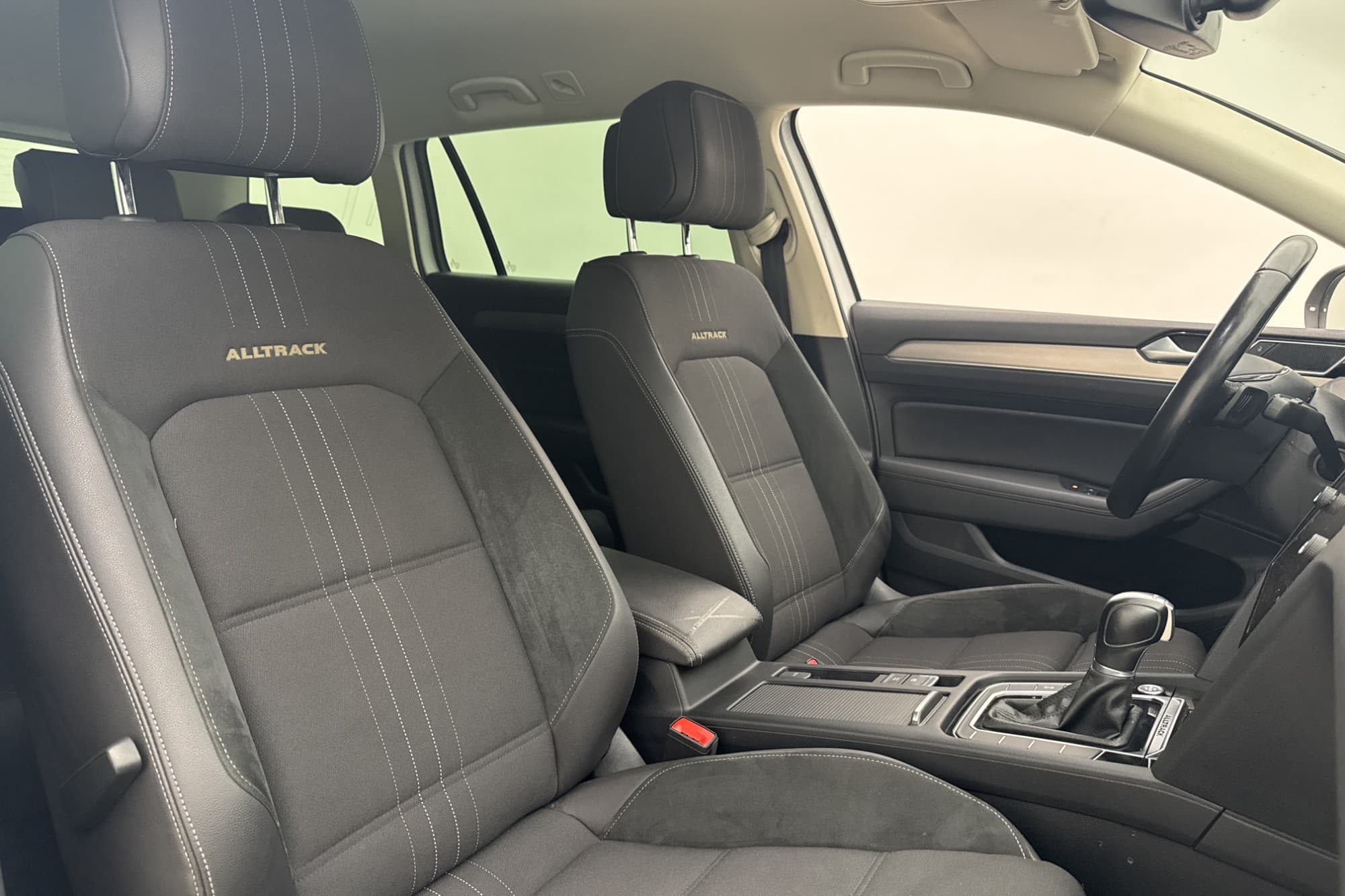 Volkswagen Passat Alltrack 4M 190hk Drag Värmare Kamera