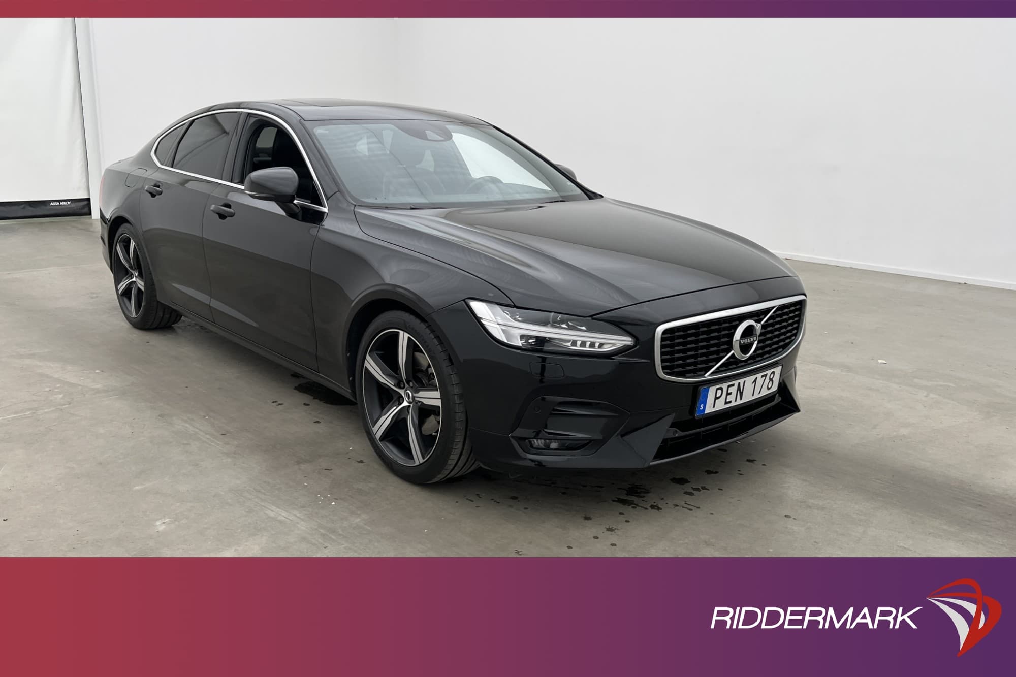 Volvo S90 D5 AWD R-Design VOC Taklucka Värmare Drag Kamera