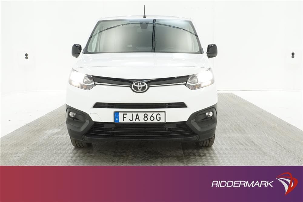 Toyota Proace City 1.5D Eu6 3-sits 130hk Värmare Moms
