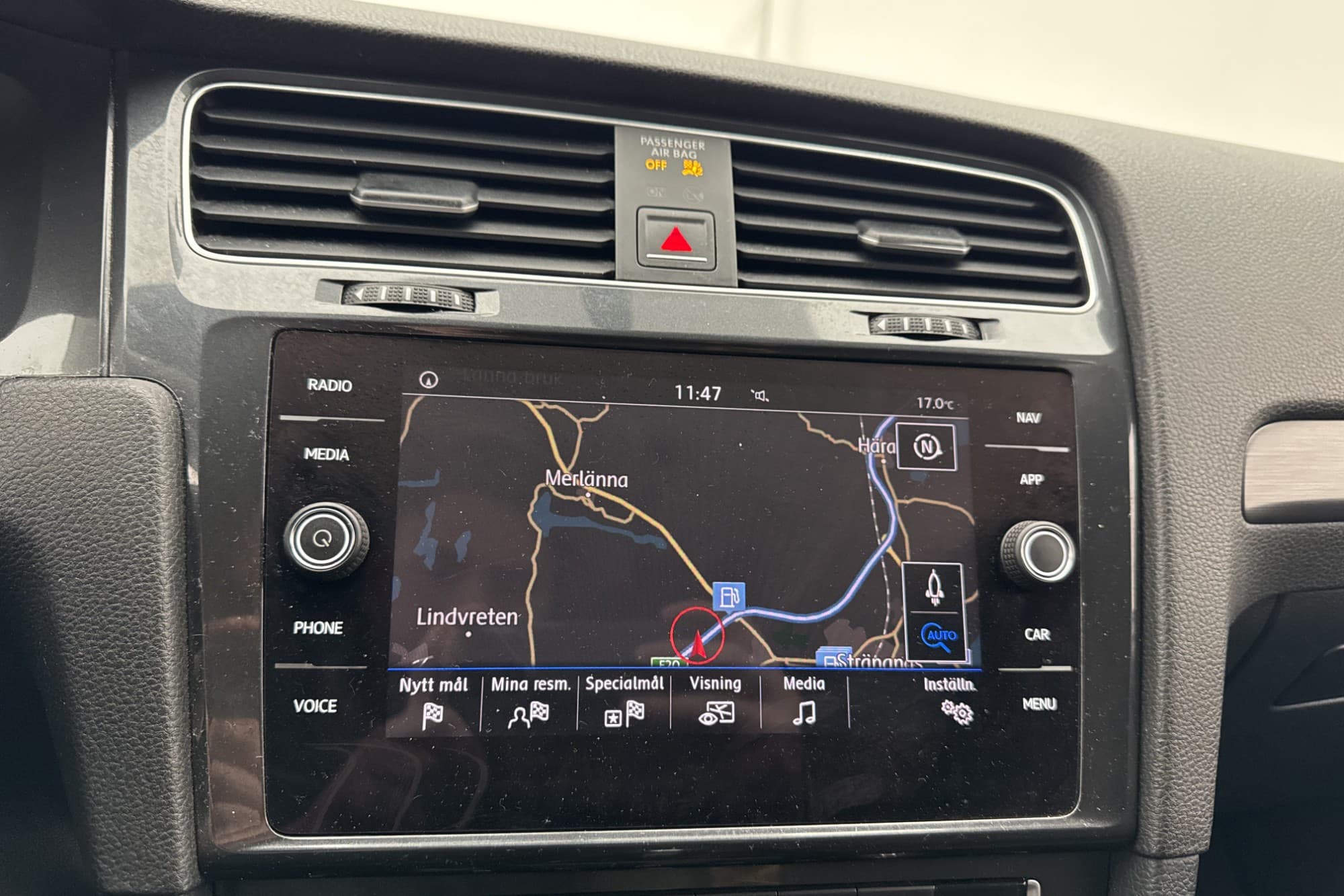 Volkswagen Golf SC TDI 116hk Style M&K-Värmare Sensorer Navi