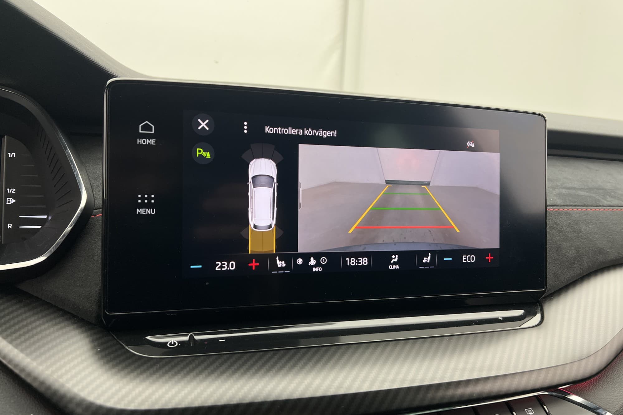 Skoda Octavia Combi RS iV 245hk Kamera Canton CarPlay