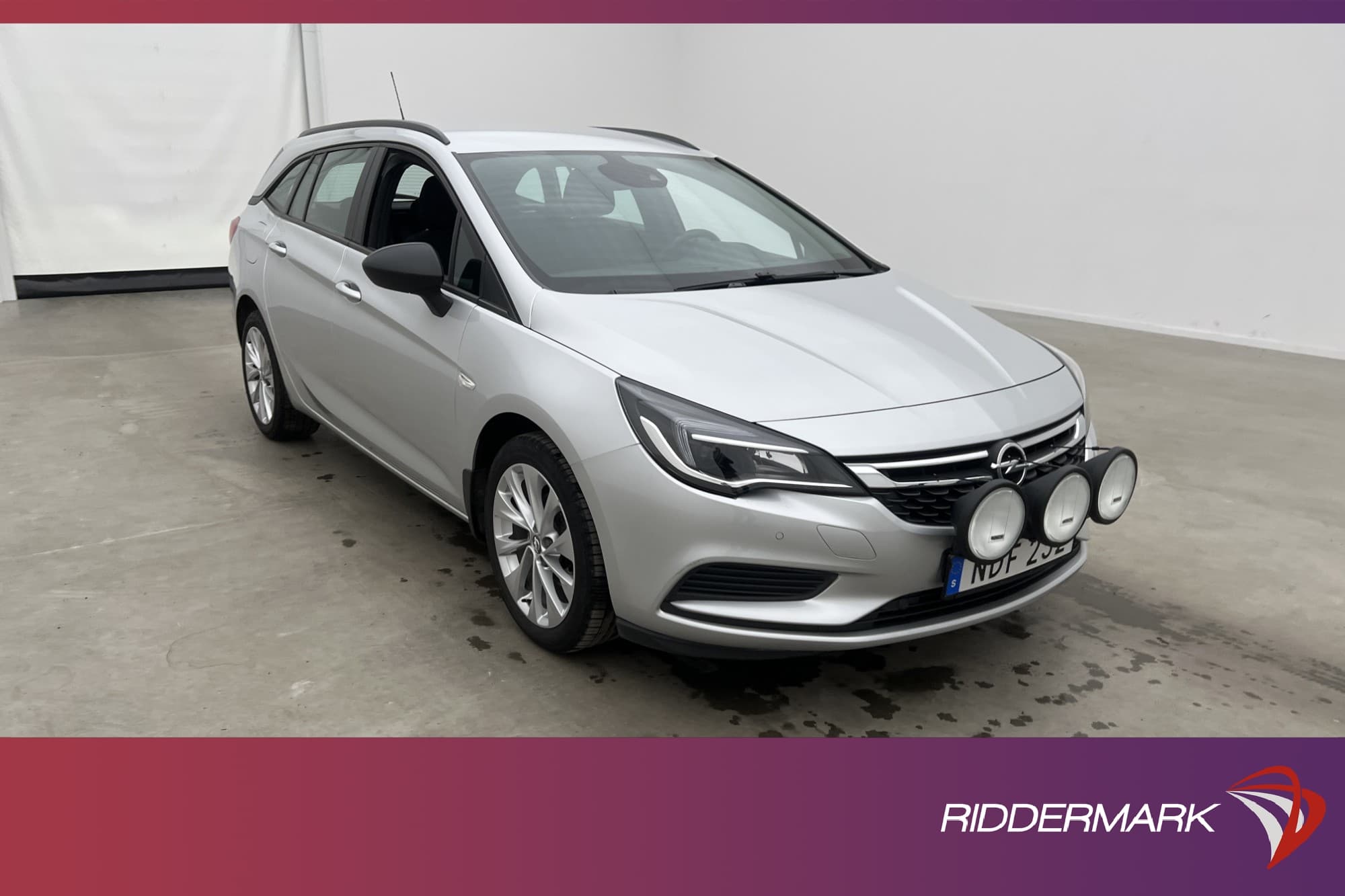 Opel Astra Sports Tourer 105hk