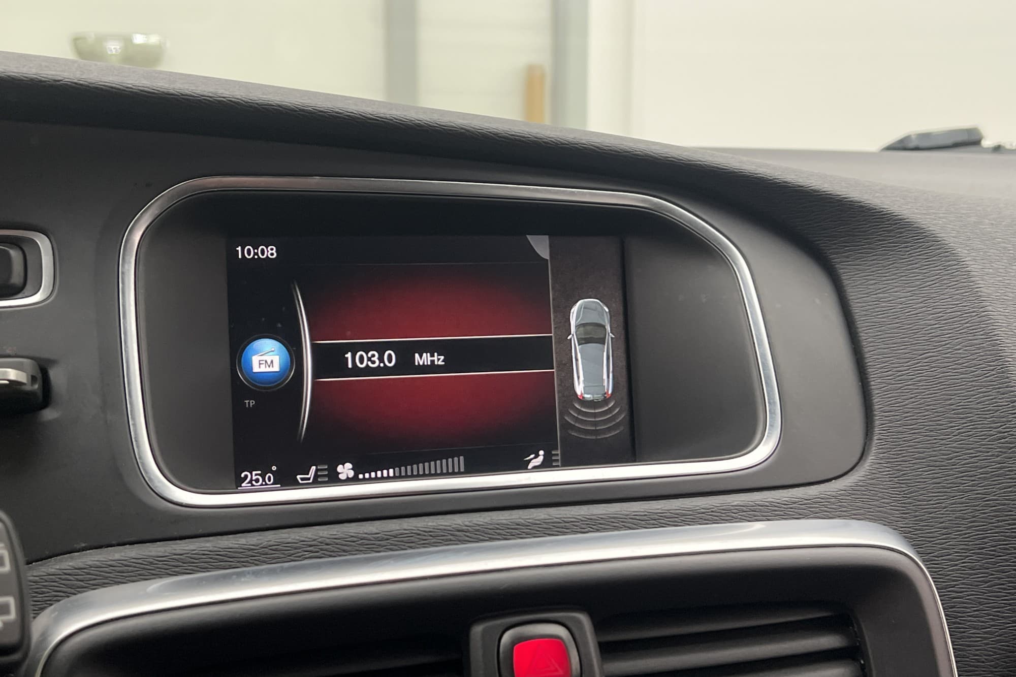 Volvo V40 Cross Country D3 150hk Momentum Plus VOC D-Värm